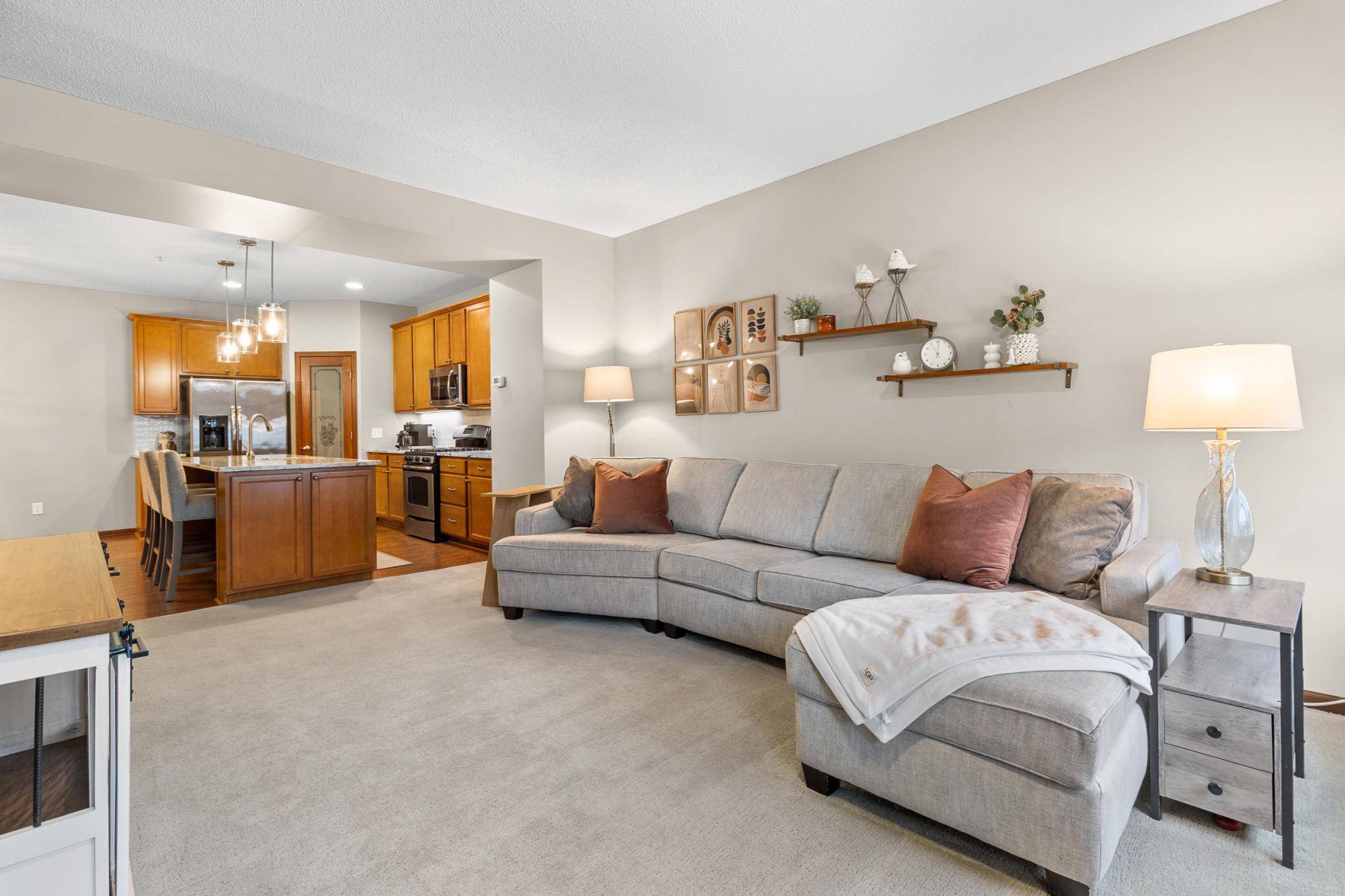 Chanhassen, MN 55317,1960 Commonwealth BLVD #7