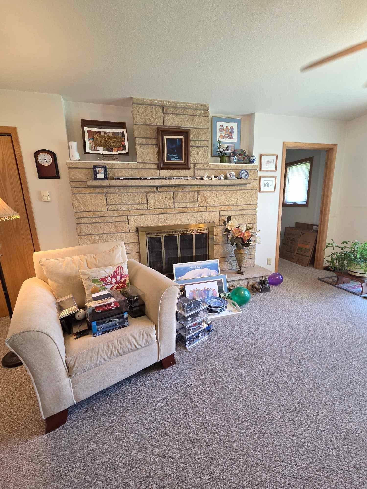Goodview, MN 55959,313 Saehler DR