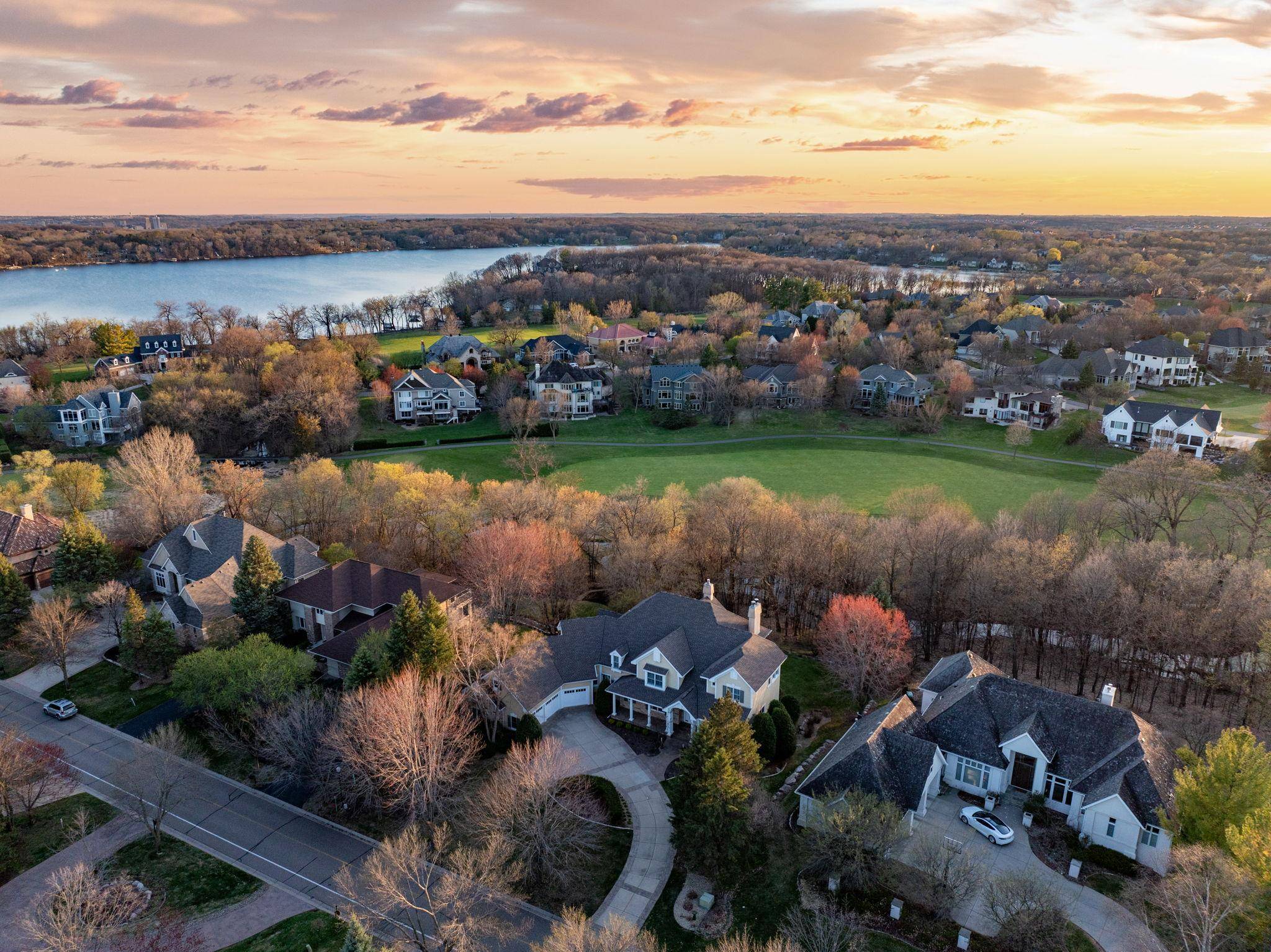 Eden Prairie, MN 55347,18371 Bearpath TRL