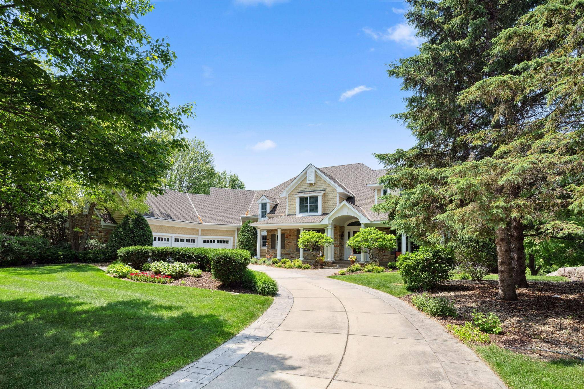 Eden Prairie, MN 55347,18371 Bearpath TRL