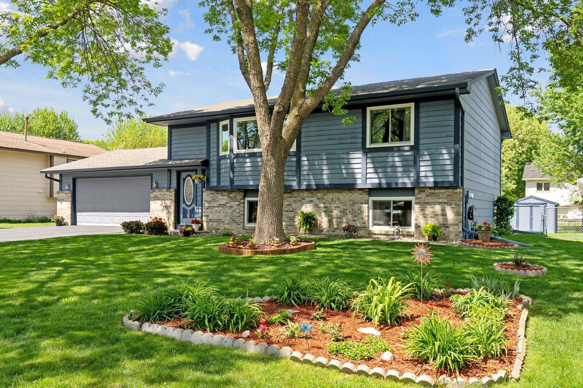 Maple Grove, MN 55369,12254 97th AVE N