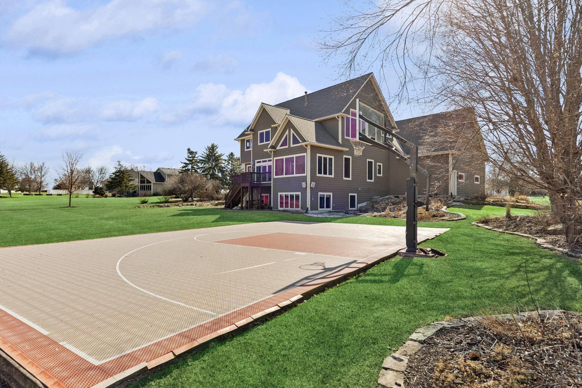 Glencoe, MN 55336,206 Fairway CIR
