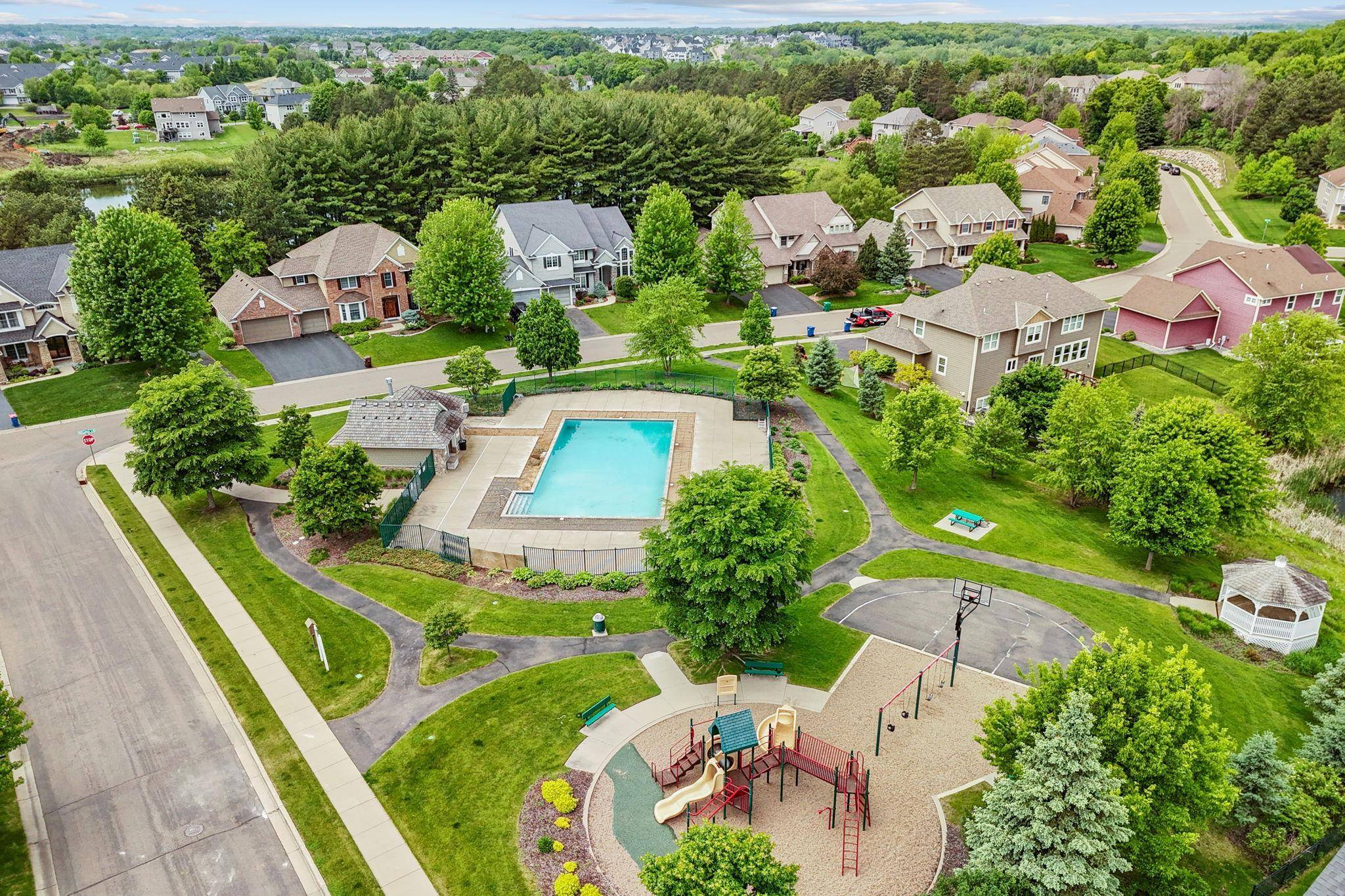 Plymouth, MN 55446,6161 Niagara LN N