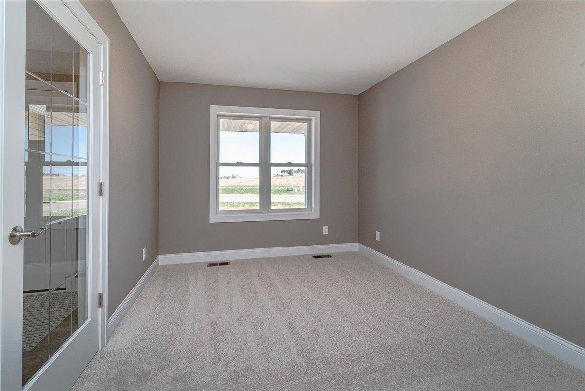 New Richmond, WI 54017,1458 Otter WAY