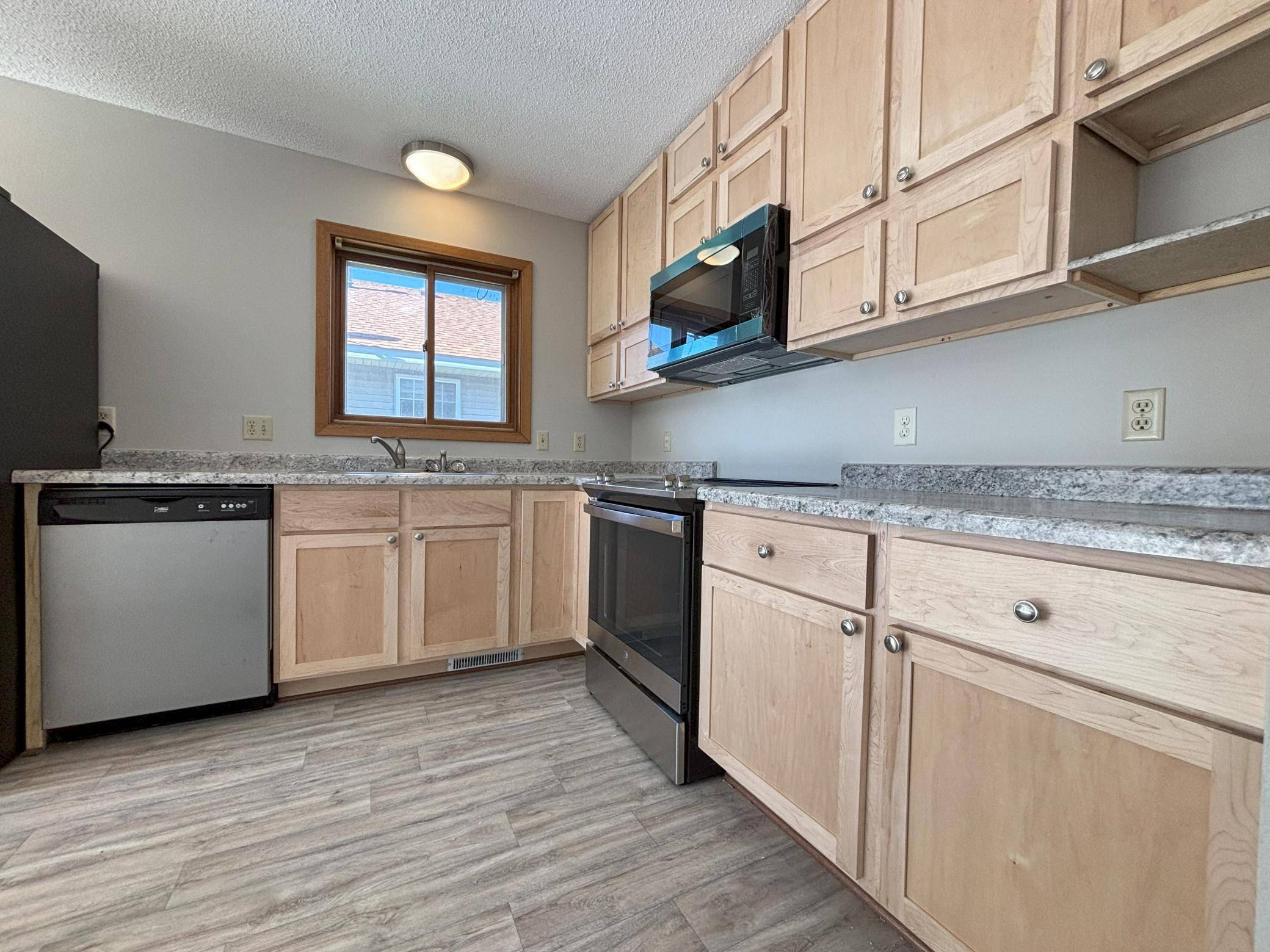 Saint Cloud, MN 56303,205 24th AVE N
