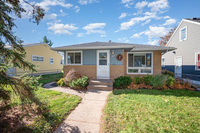 Columbia Heights, MN 55421,3812 2 1/2 ST NE