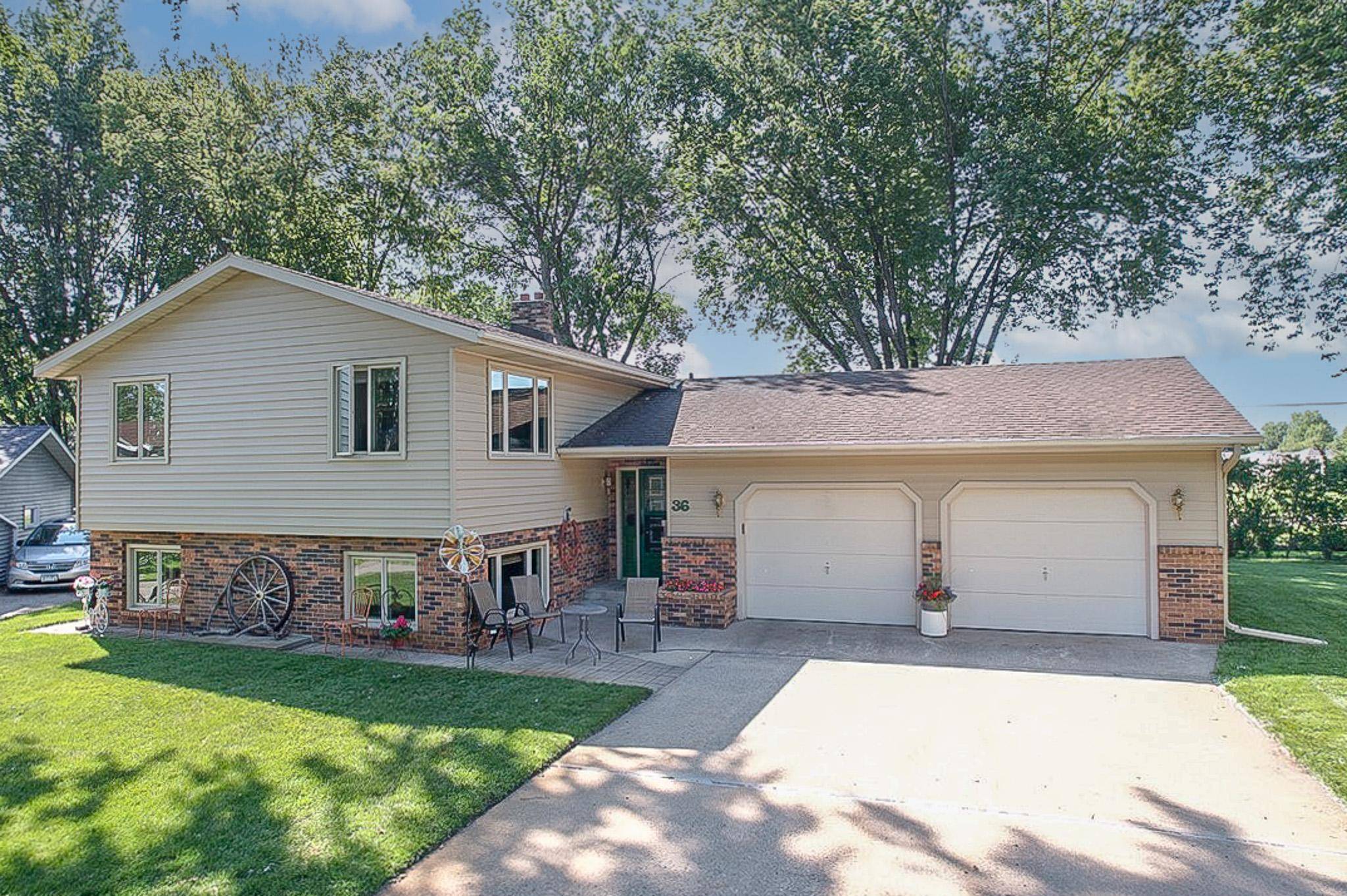 Waite Park, MN 56387,36 Ben Nevis LN