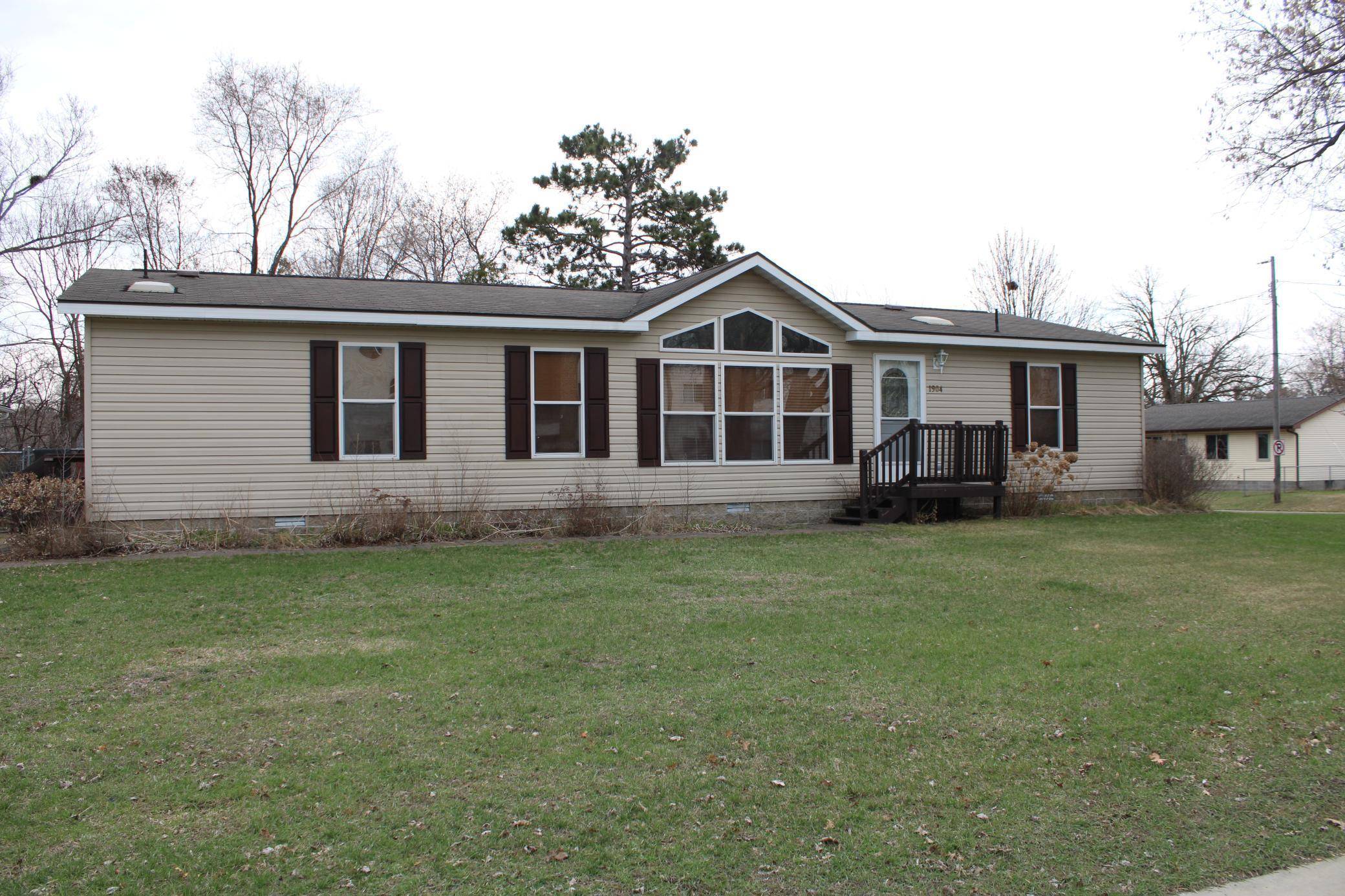 Bemidji, MN 56601,1904 Delton AVE NW