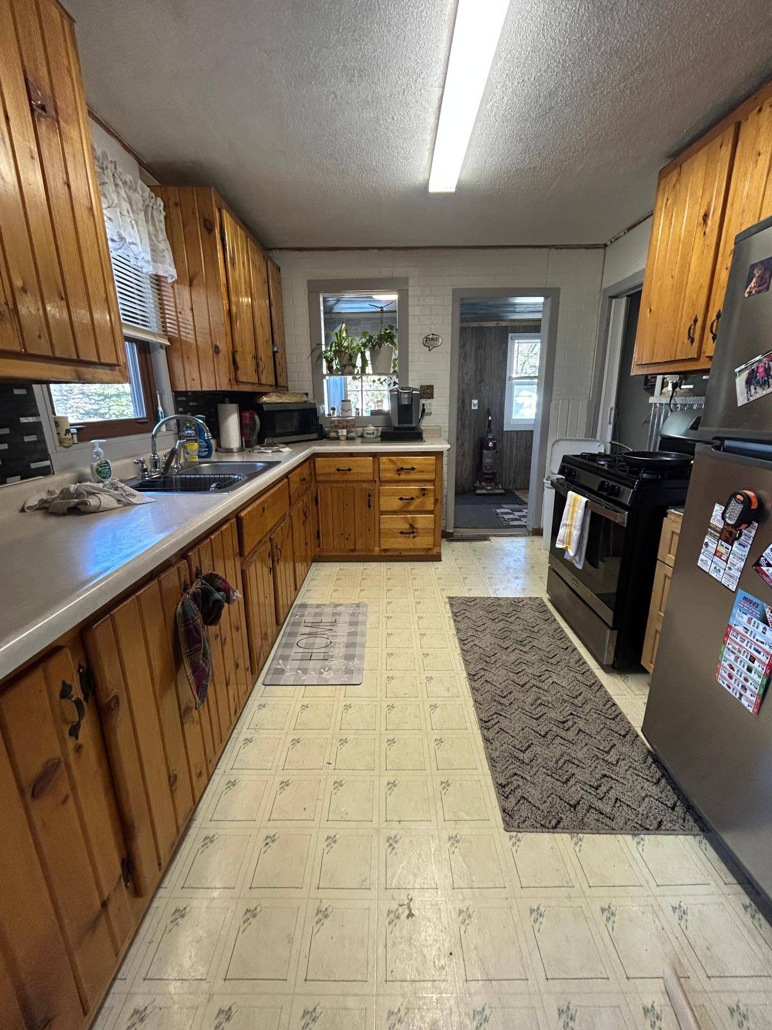 Williams, MN 56686,470 Chilgren AVE