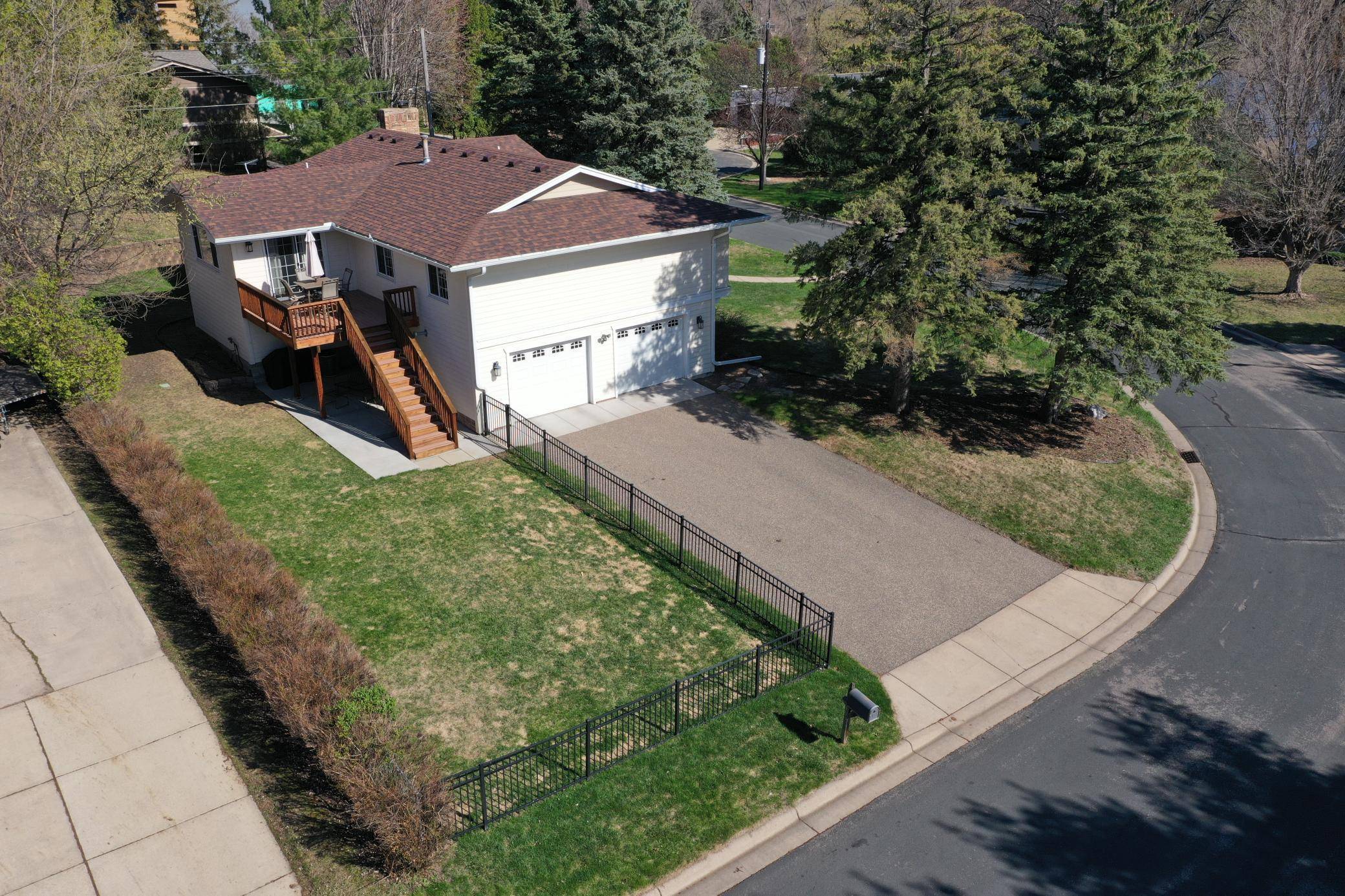 Golden Valley, MN 55422,1920 Kyle PL