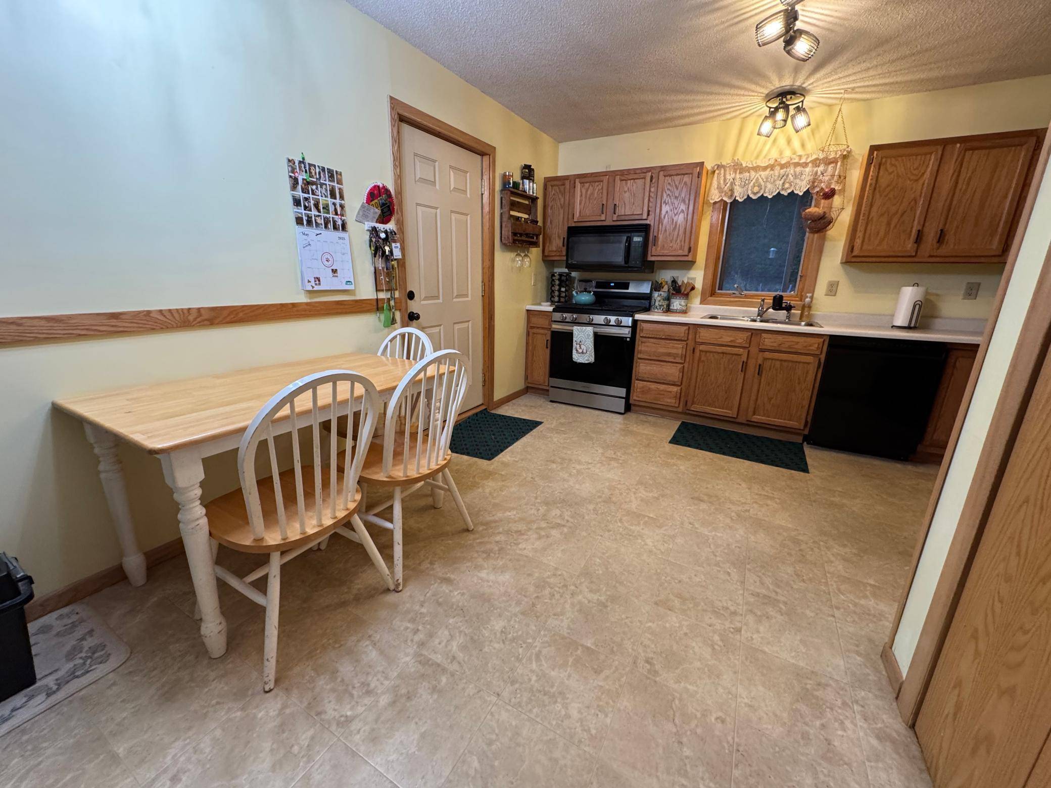 Barnum, MN 55707,3782 Oak ST