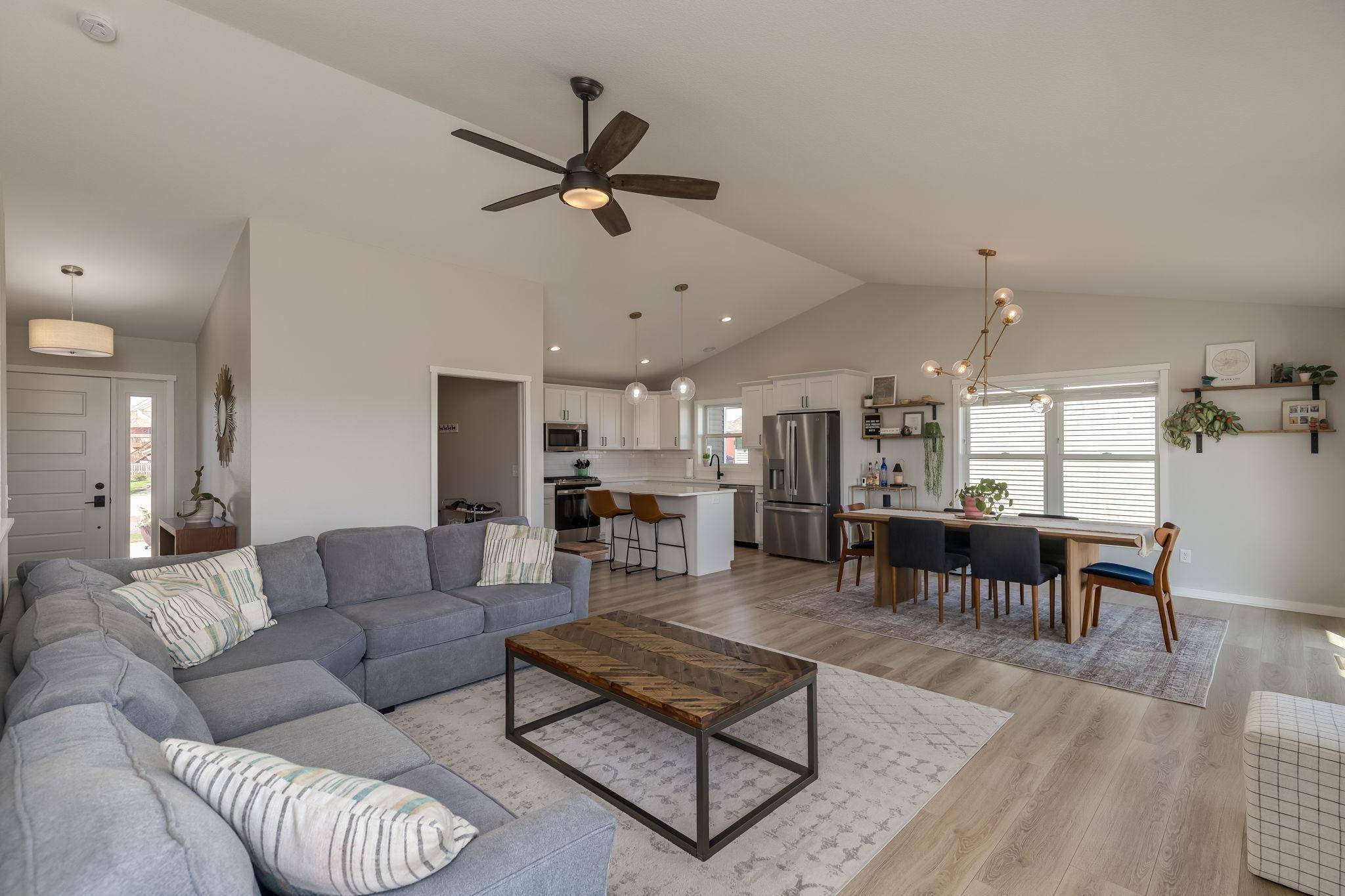 Mankato, MN 56001,209 Wickfield DR