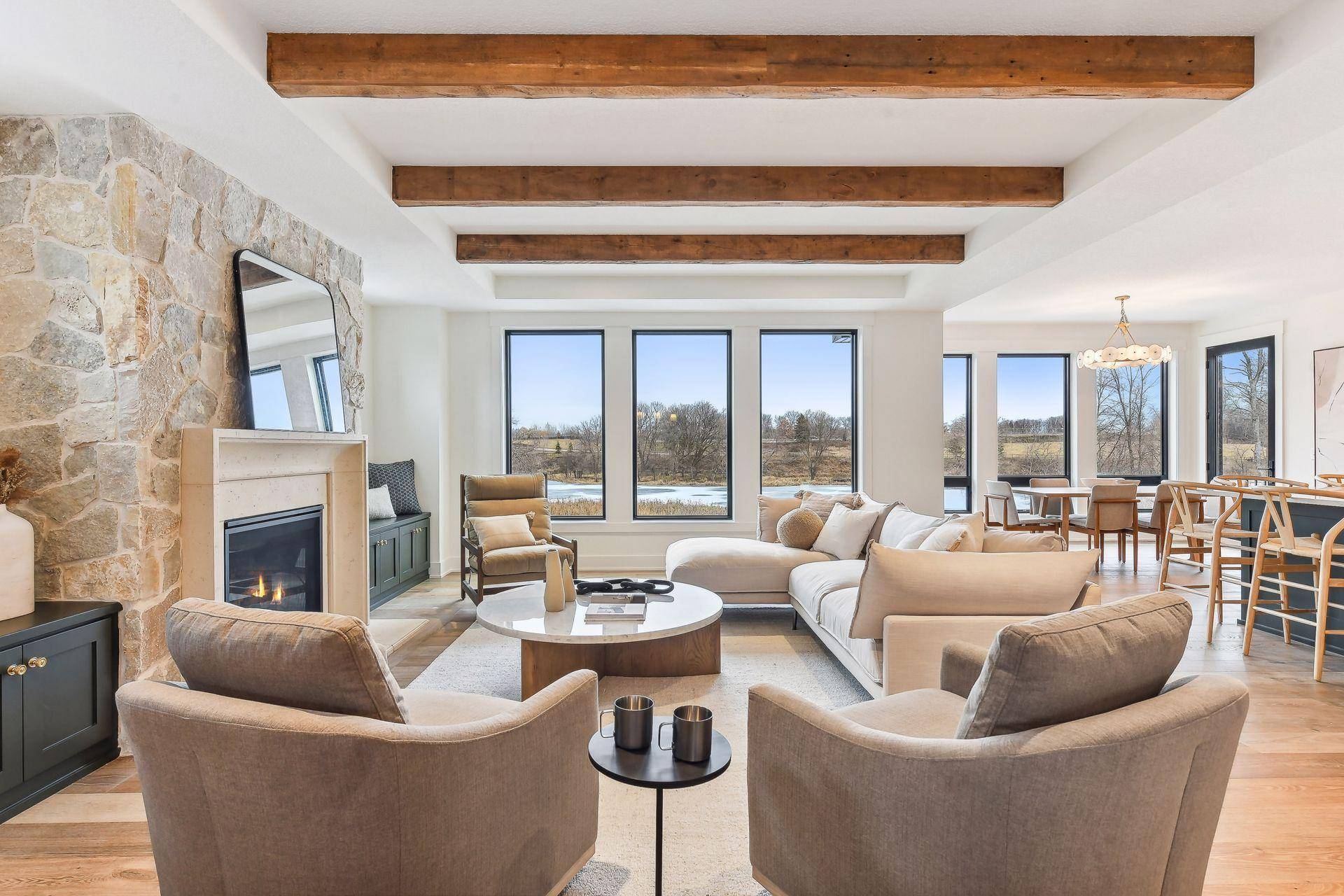 Chanhassen, MN 55317,9335 Eagle Ridge RD
