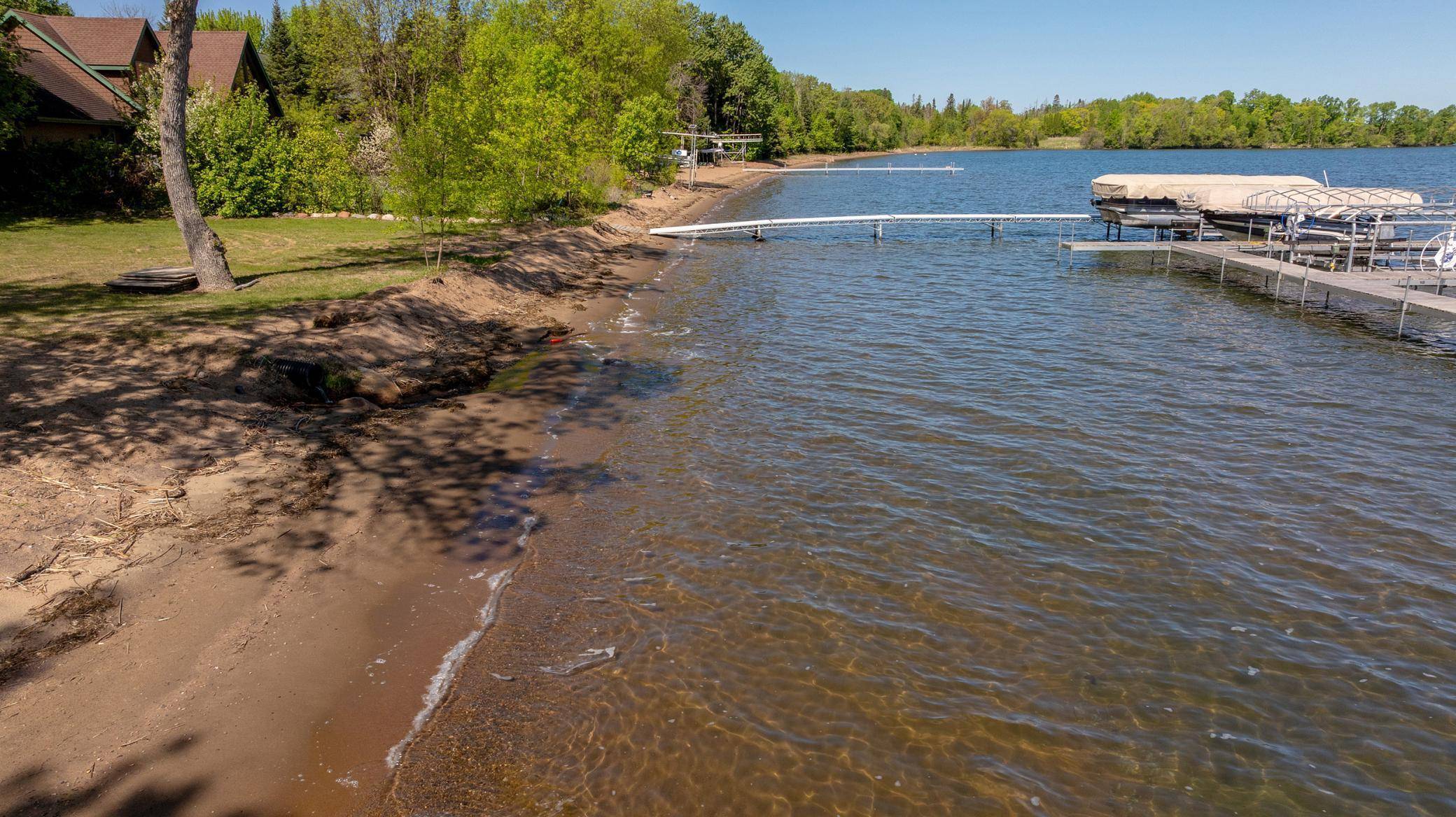 Walker, MN 56484,2064 W View DR NW