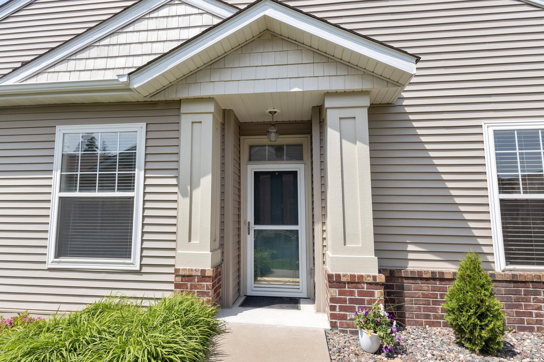 Plymouth, MN 55446,17870 38th AVE N