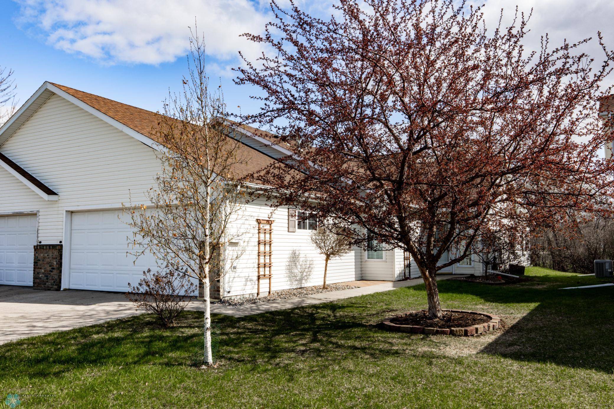 Fargo, ND 58104,3964 33rd ST S