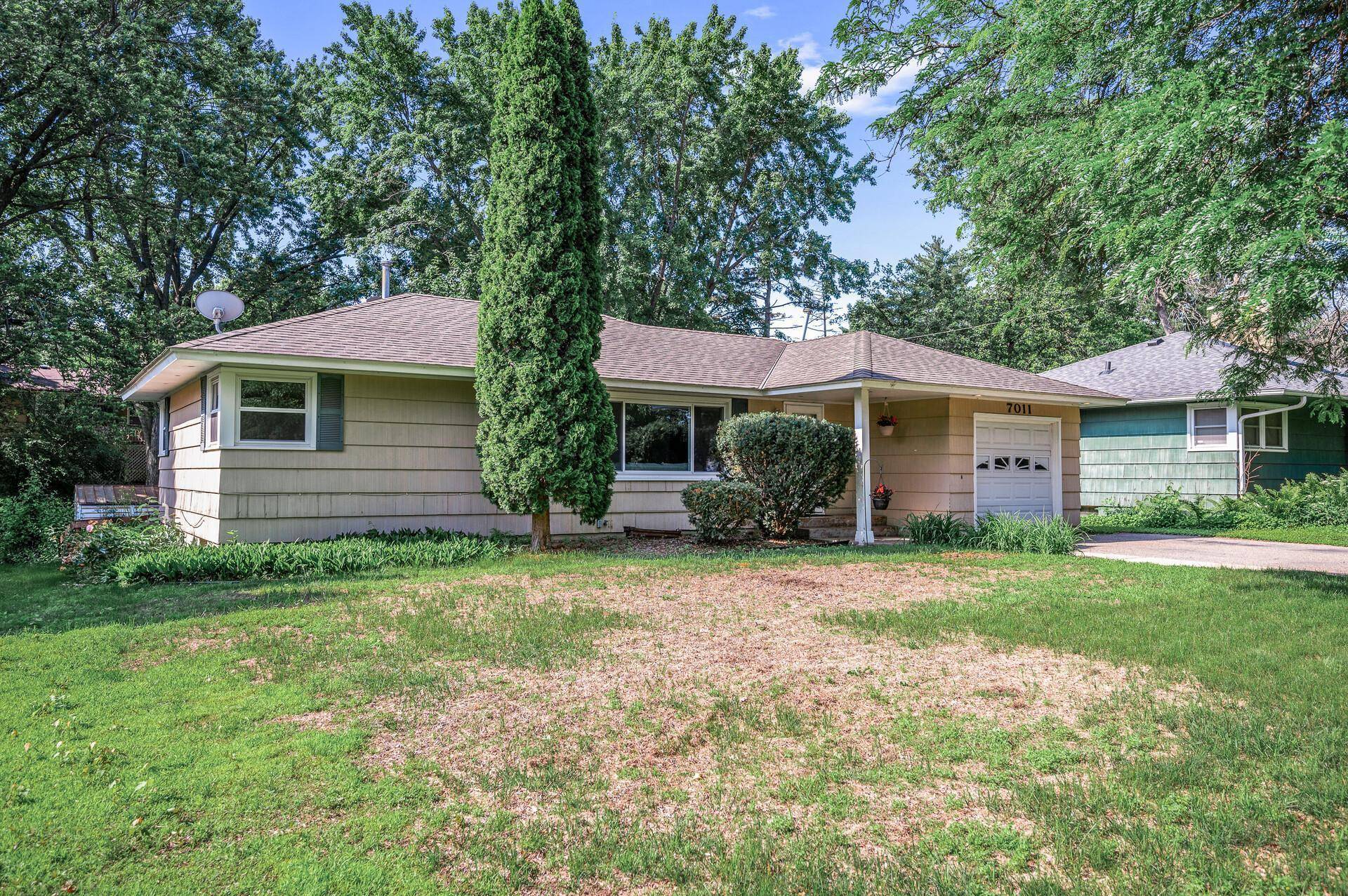 Saint Louis Park, MN 55426,7011 W 23rd ST