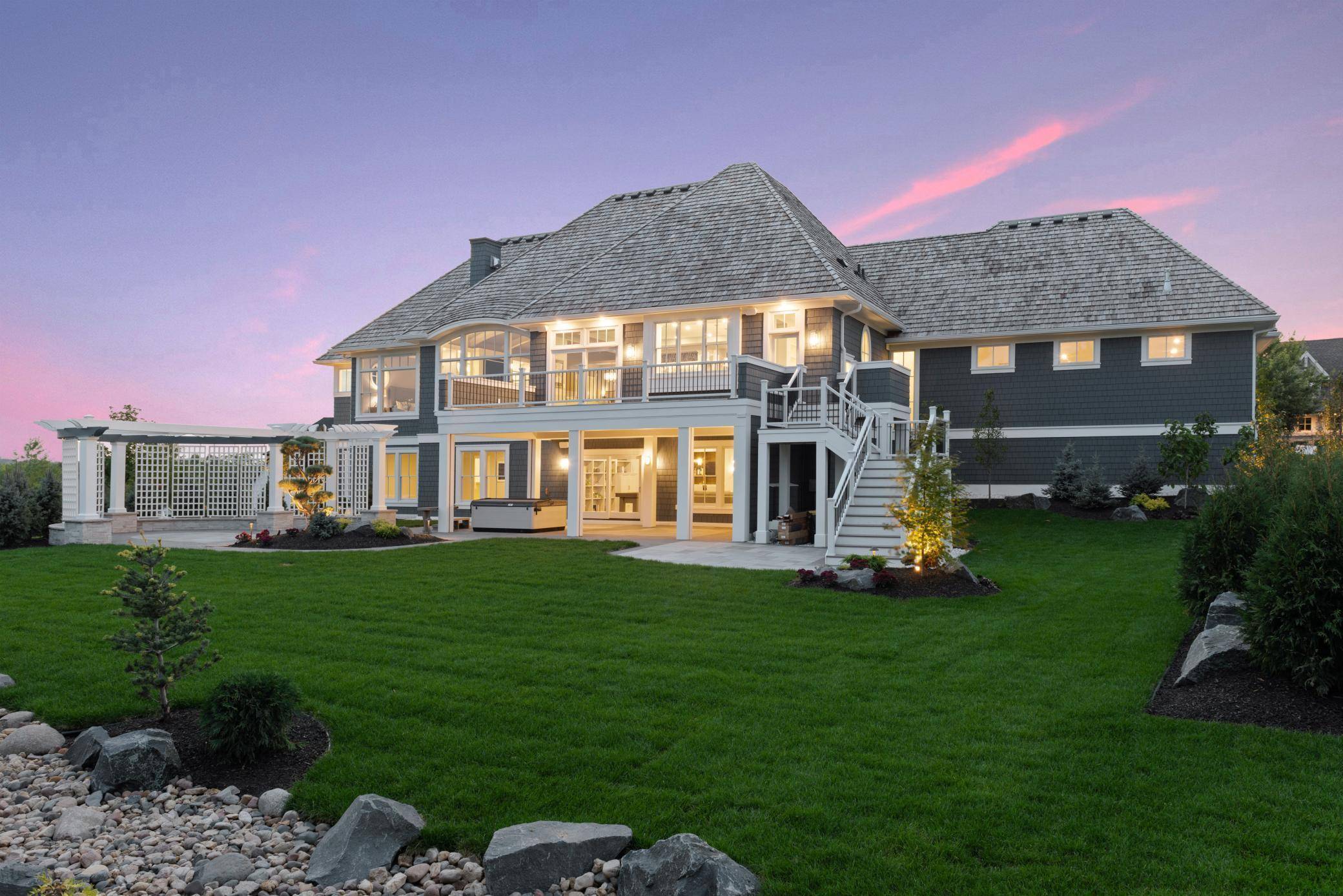 Edina, MN 55436,5095 Kelsey TER