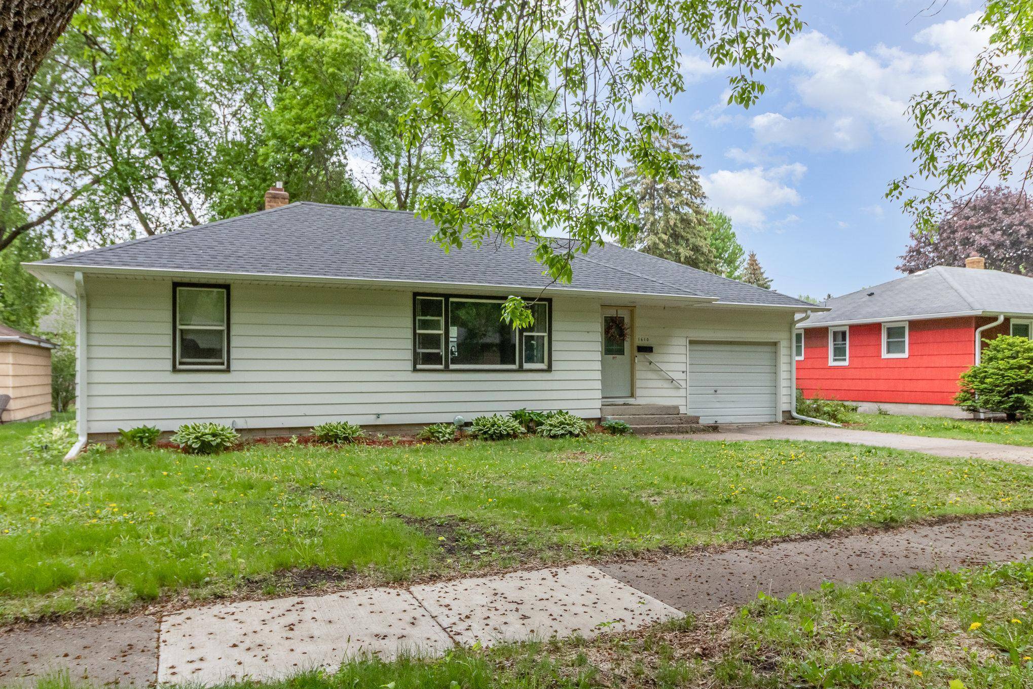 Glencoe, MN 55336,1610 Knight AVE N