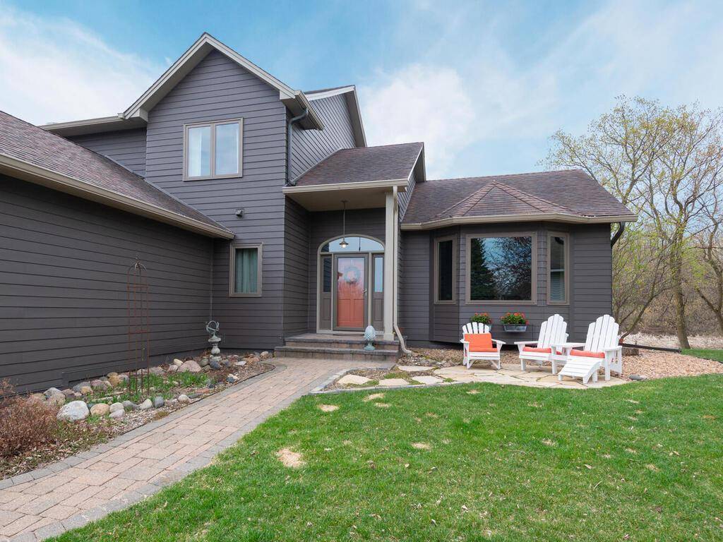 Prior Lake, MN 55372,4275 Coachman LN NE