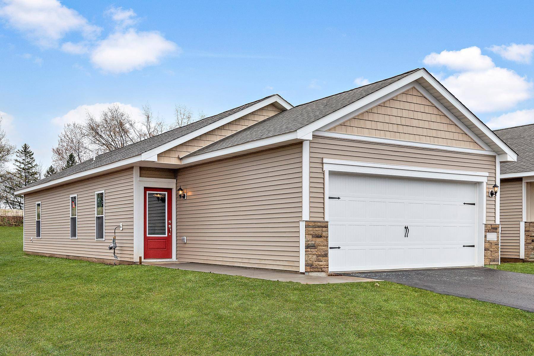 Cambridge, MN 55008,501 Redwood ST N