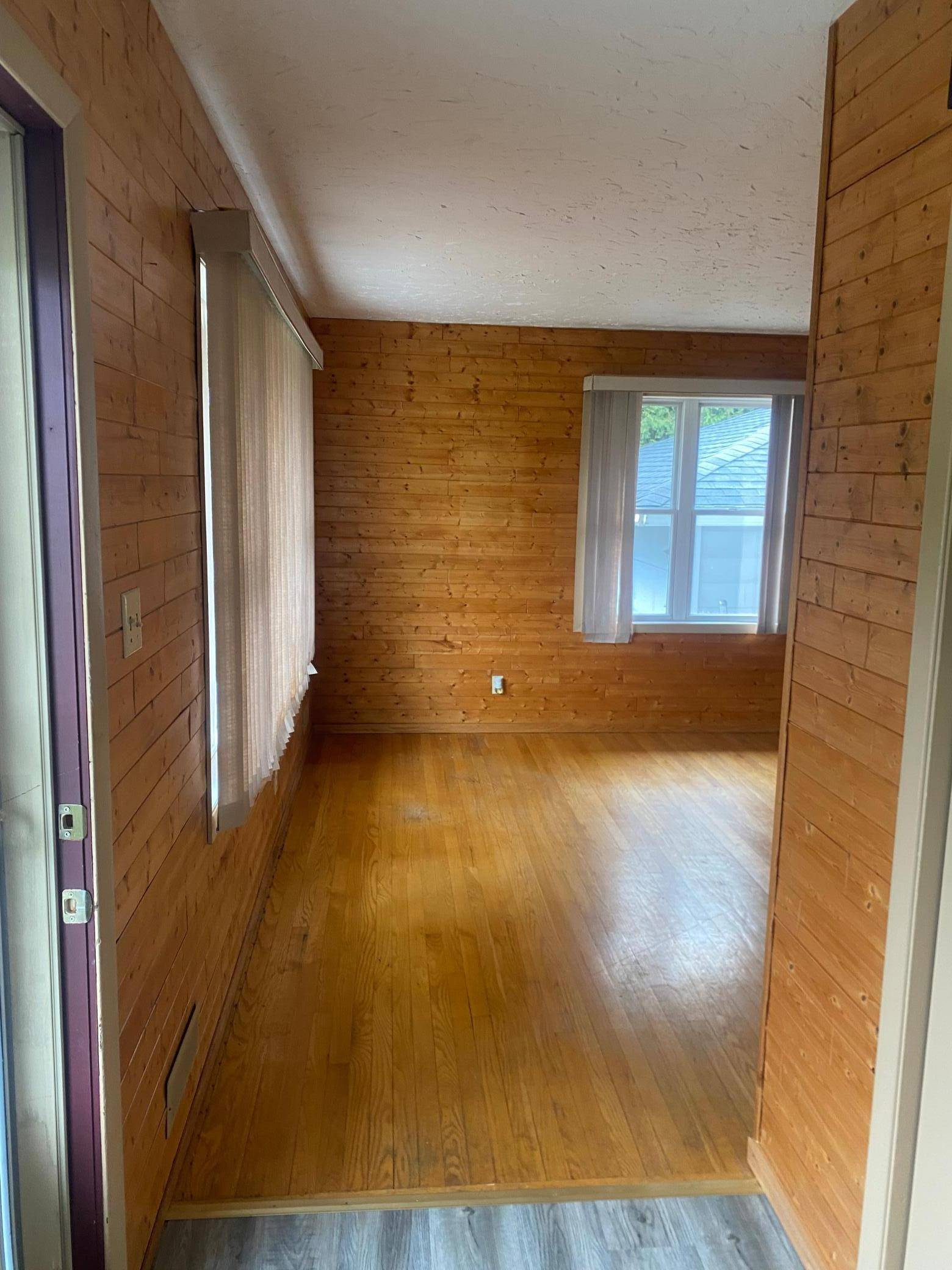 Aurora, MN 55705,39 S Erie ST