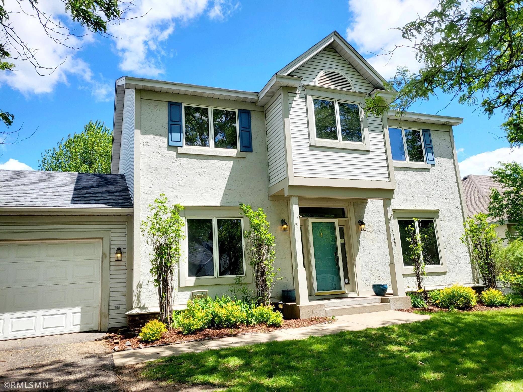 Woodbury, MN 55125,1159 Fallbrook LN
