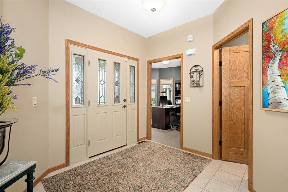 Hudson, WI 54016,2222 White Oak CT