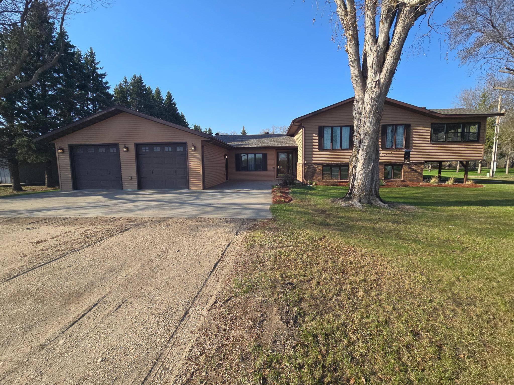 Thief River Falls, MN 56701,16134 State Highway 1 NE
