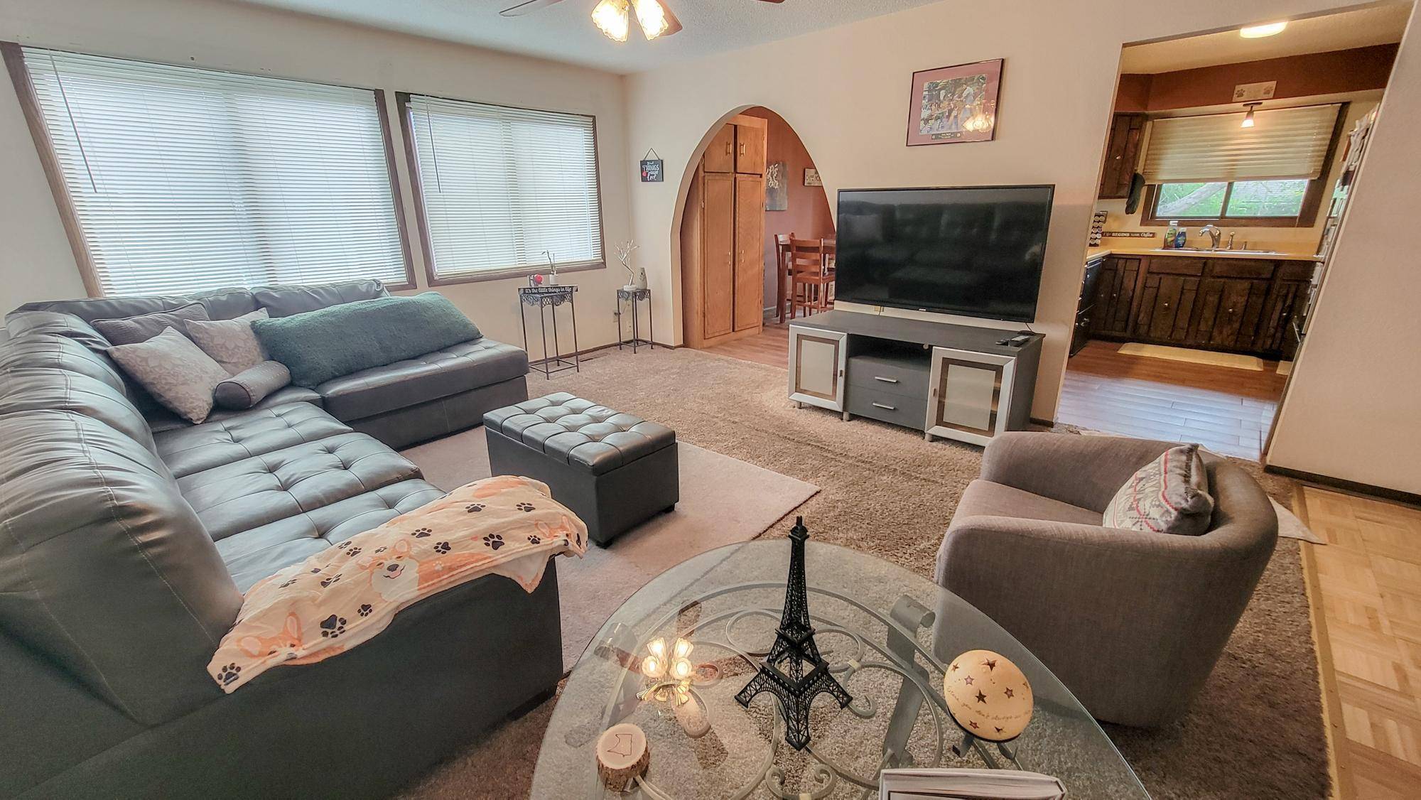 West Saint Paul, MN 55118,216 Logan AVE E