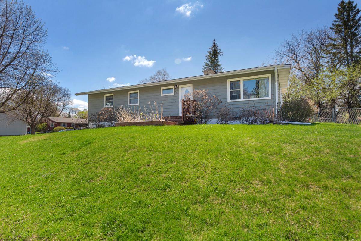 Owatonna, MN 55060,431 W Mckinley ST