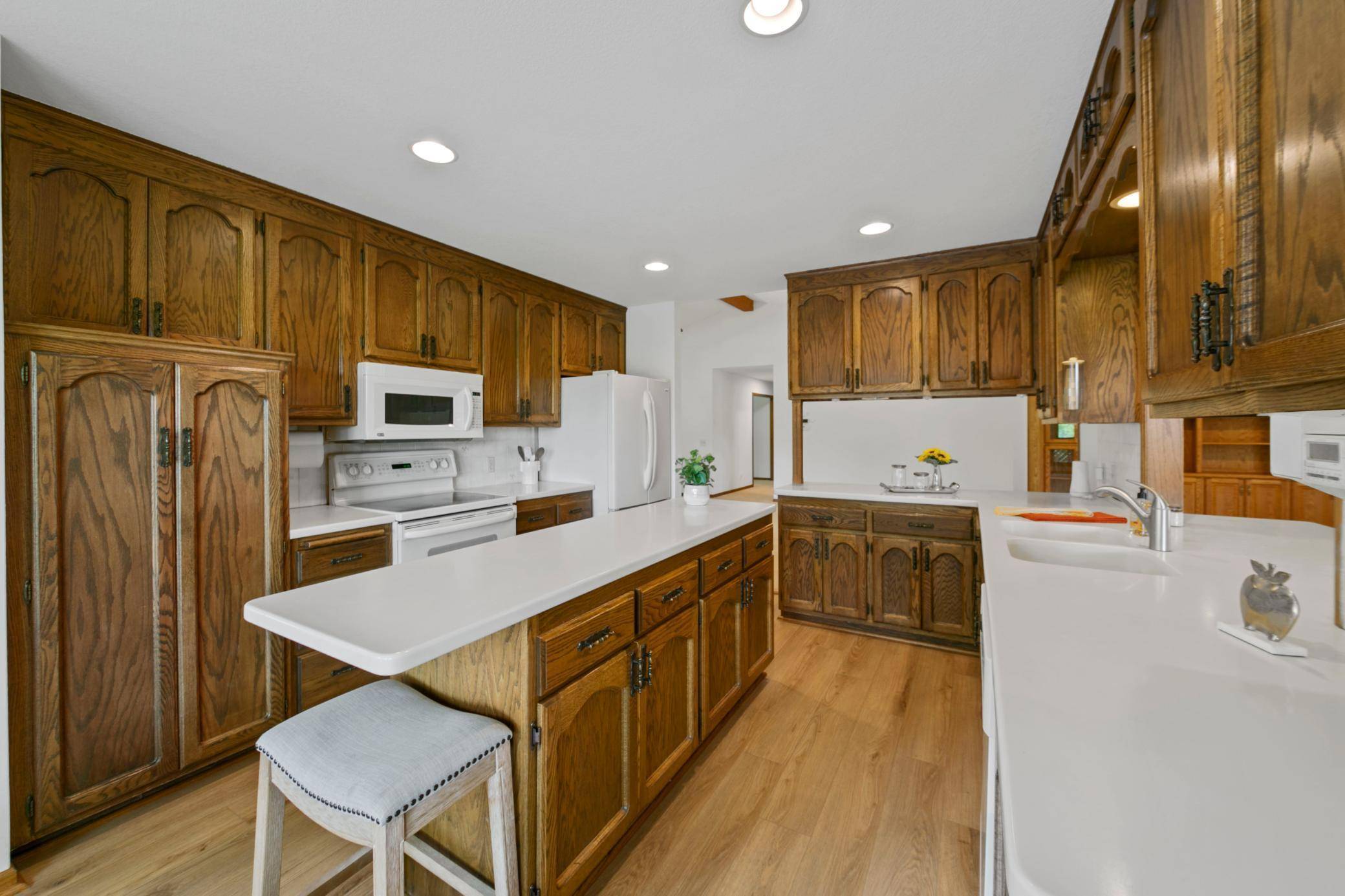 Orono, MN 55364,710 N Shore DR W