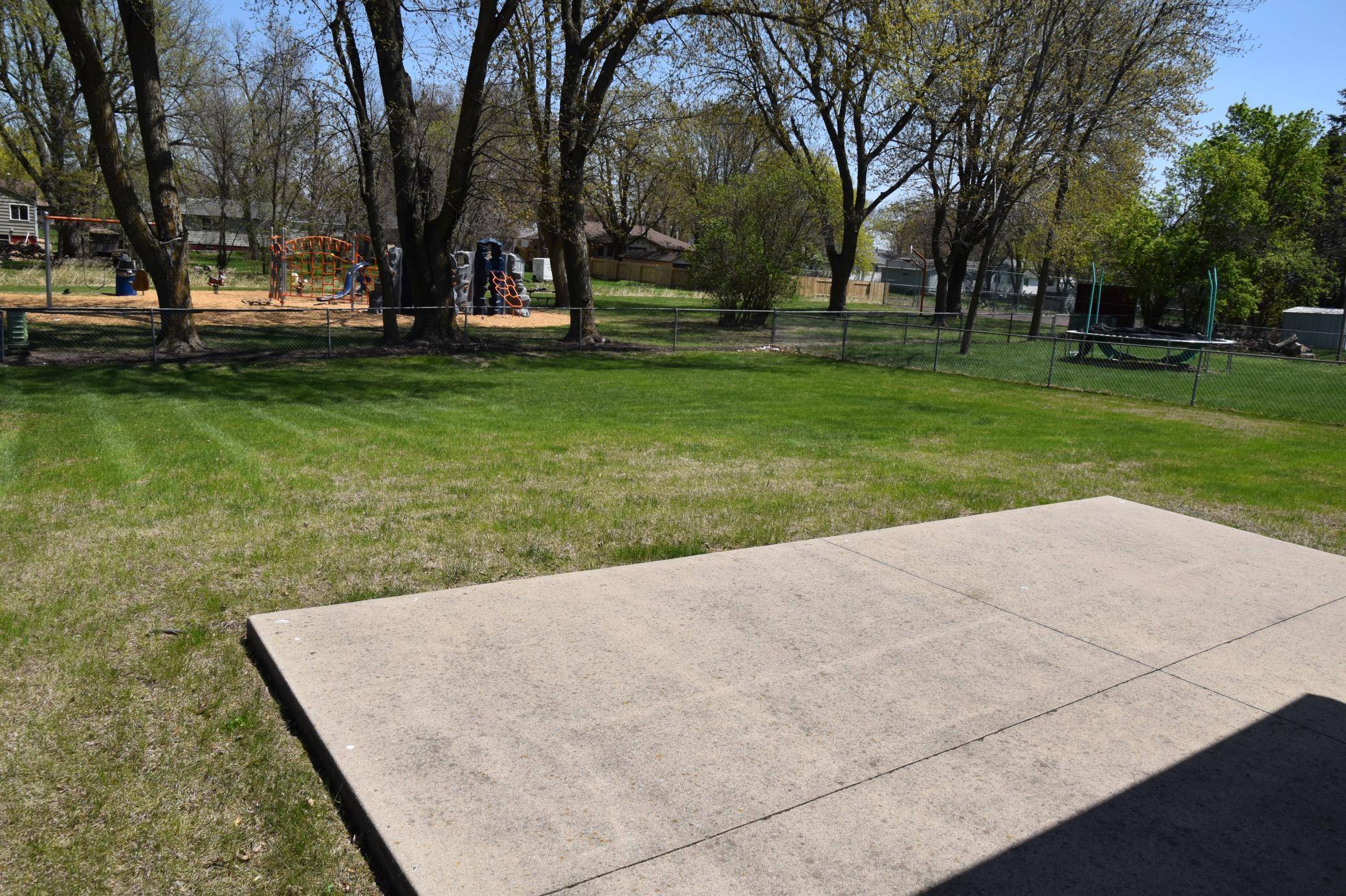 Worthington, MN 56187,619 Ash RD