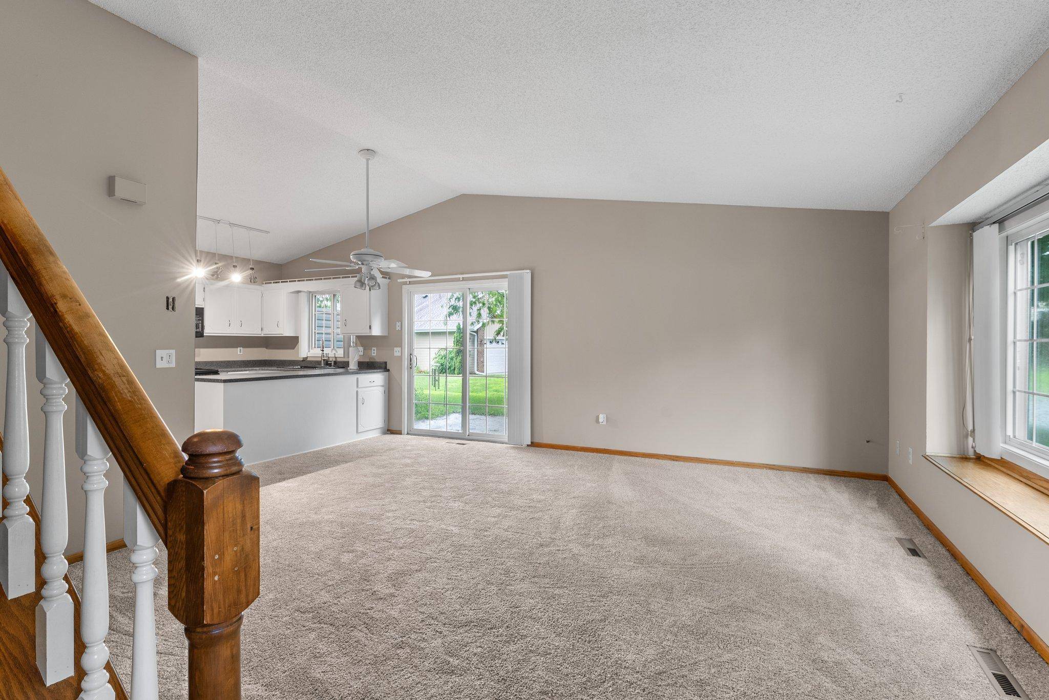 Circle Pines, MN 55014,2 Oak RD #D