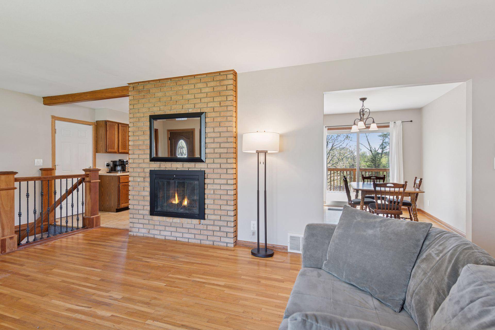 Minnetonka, MN 55345,3811 Colgate AVE