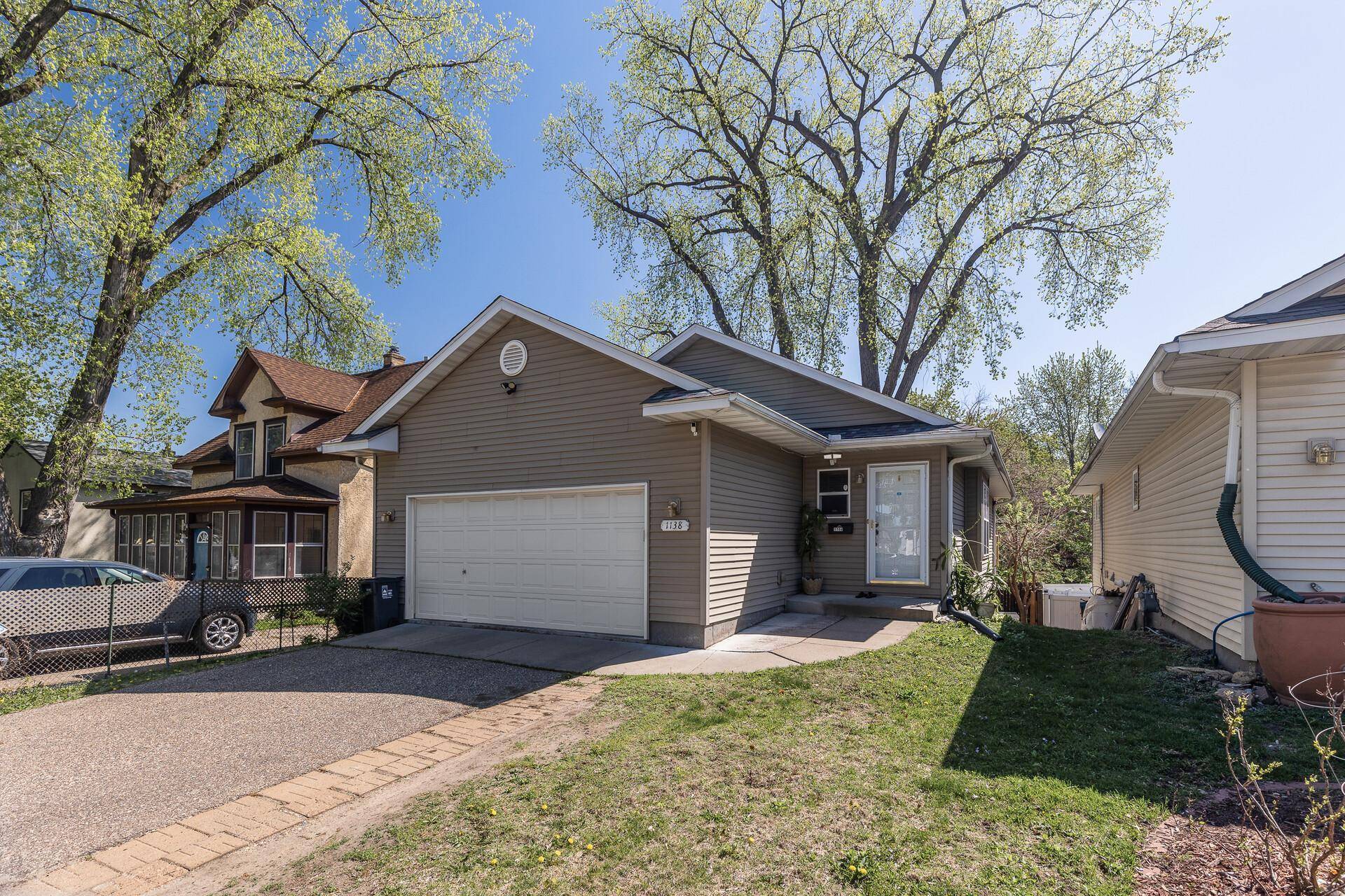 Saint Paul, MN 55117,1138 Norton ST