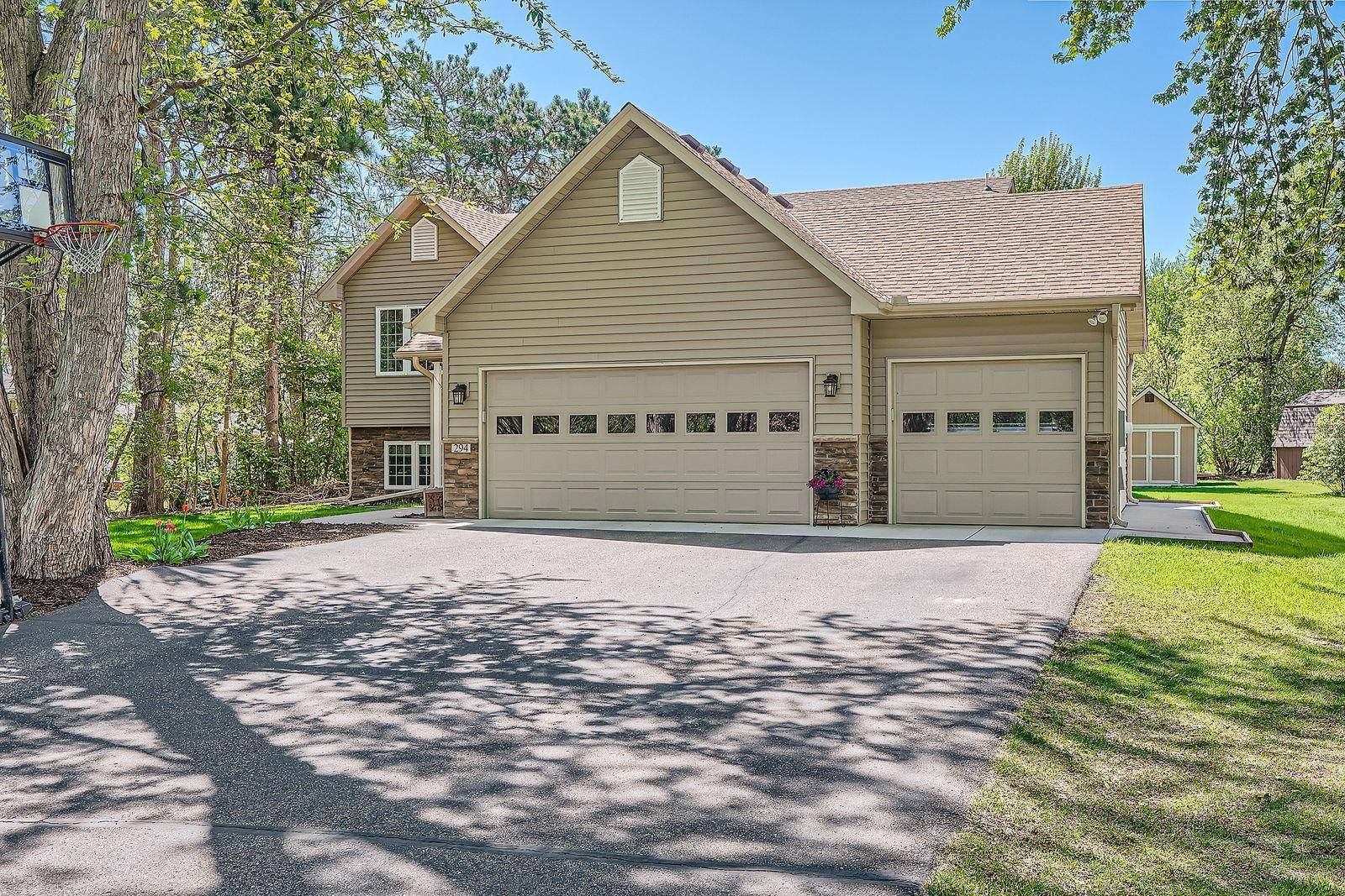 Lino Lakes, MN 55014,294 Elm ST