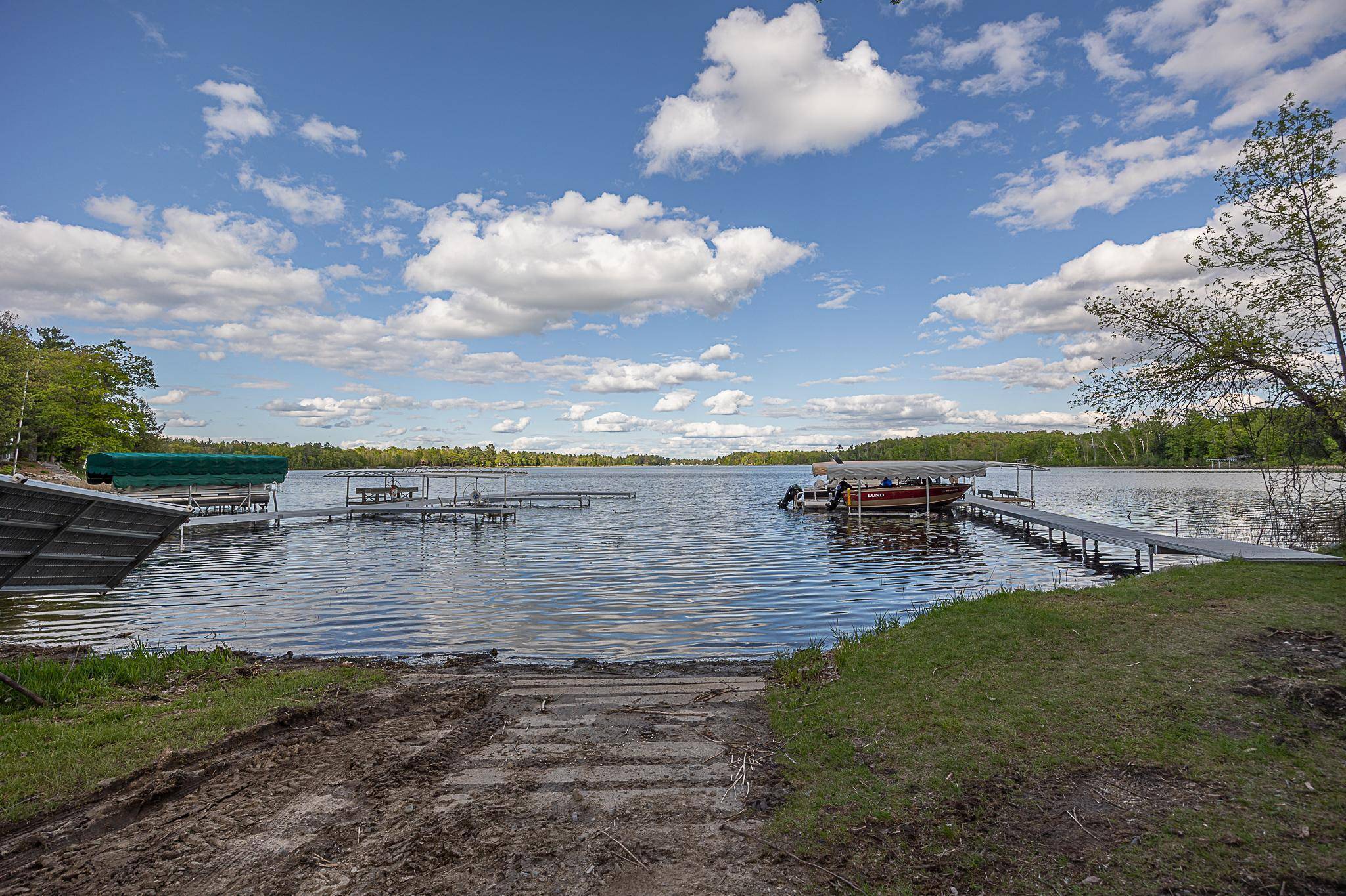 Longville, MN 56655,761 Ja Bird LOOP NE