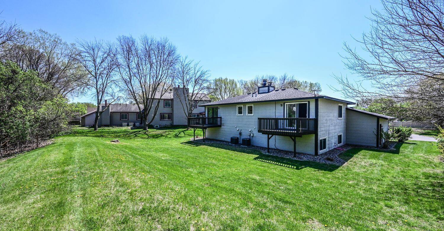 New Hope, MN 55427,9220 29th AVE N
