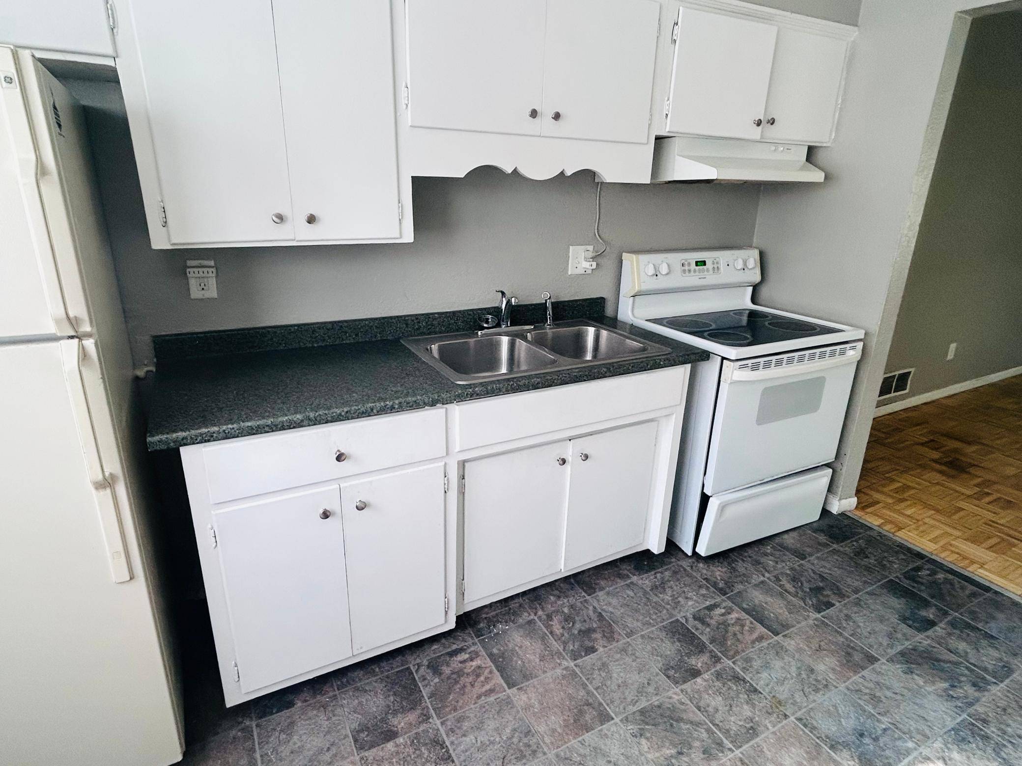 Saint Paul, MN 55107,322 Baker ST E