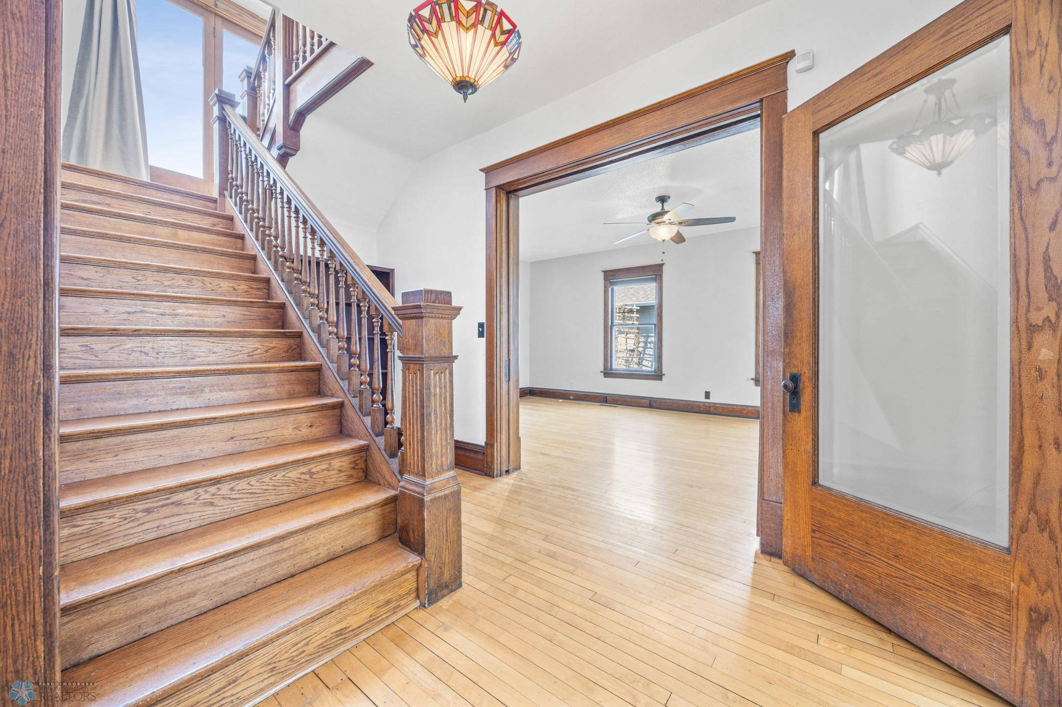 Fargo, ND 58103,1524 5th AVE S