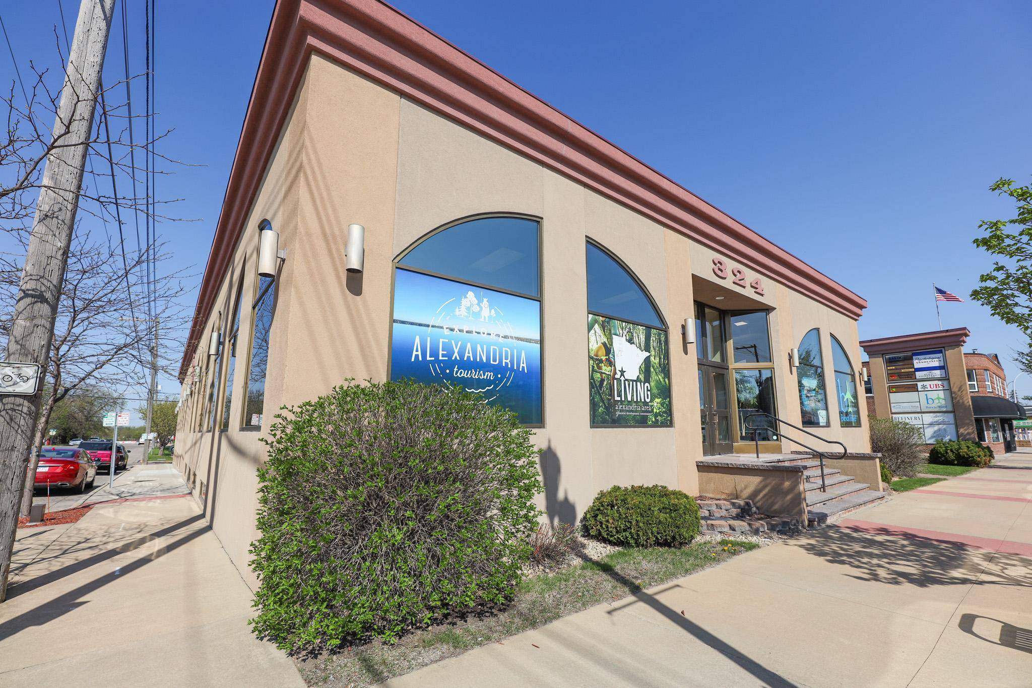 Alexandria, MN 56308,324 Broadway ST