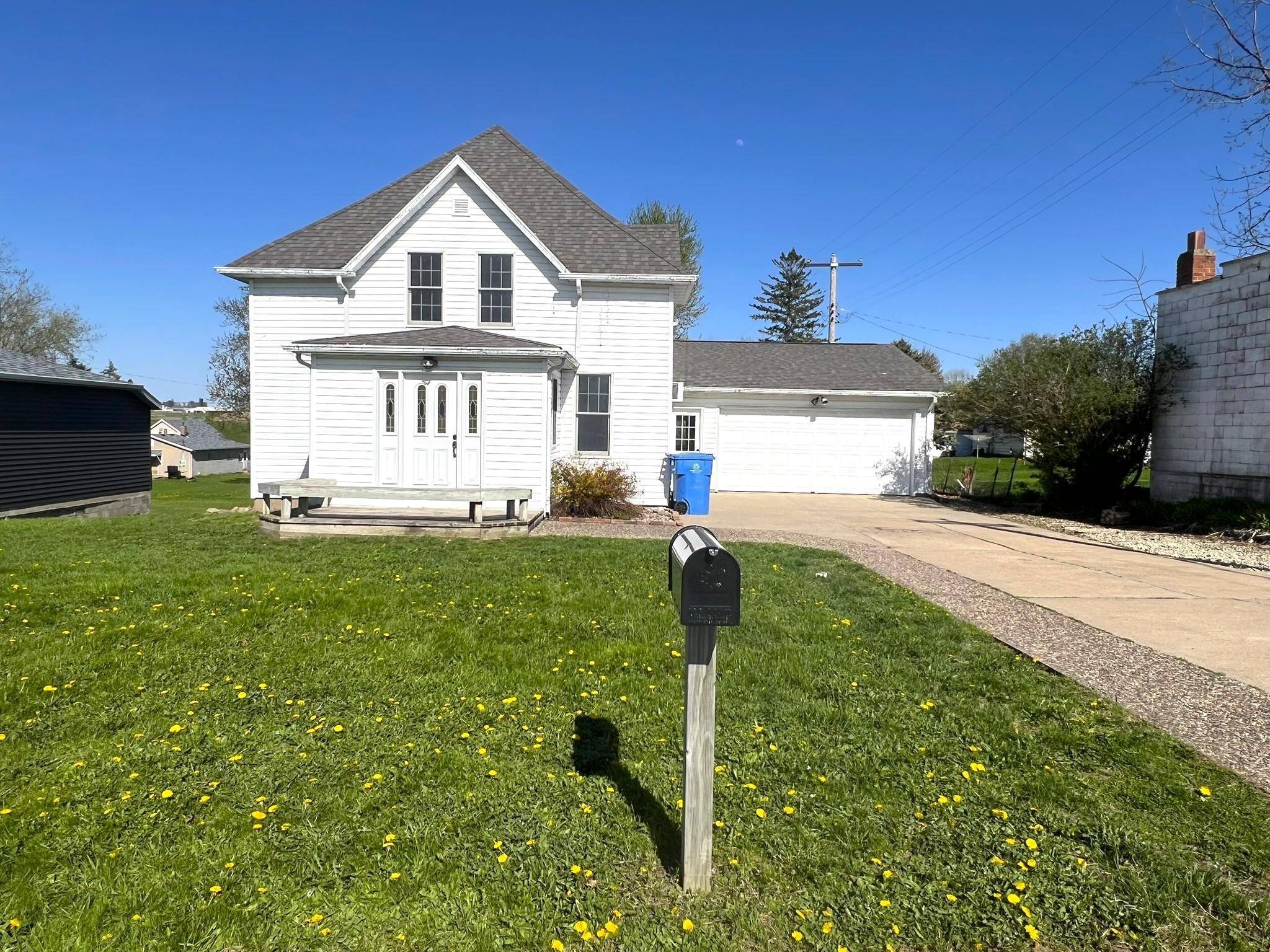 Altura, MN 55910,21 1st ST SE