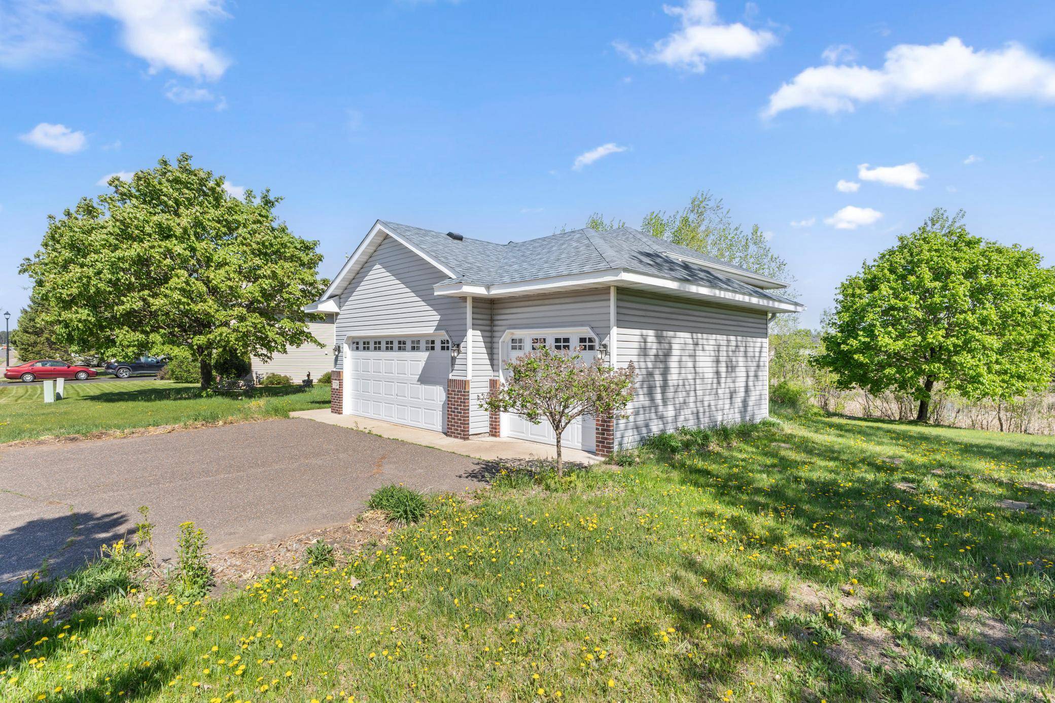 North Branch, MN 55056,7724 385th ST