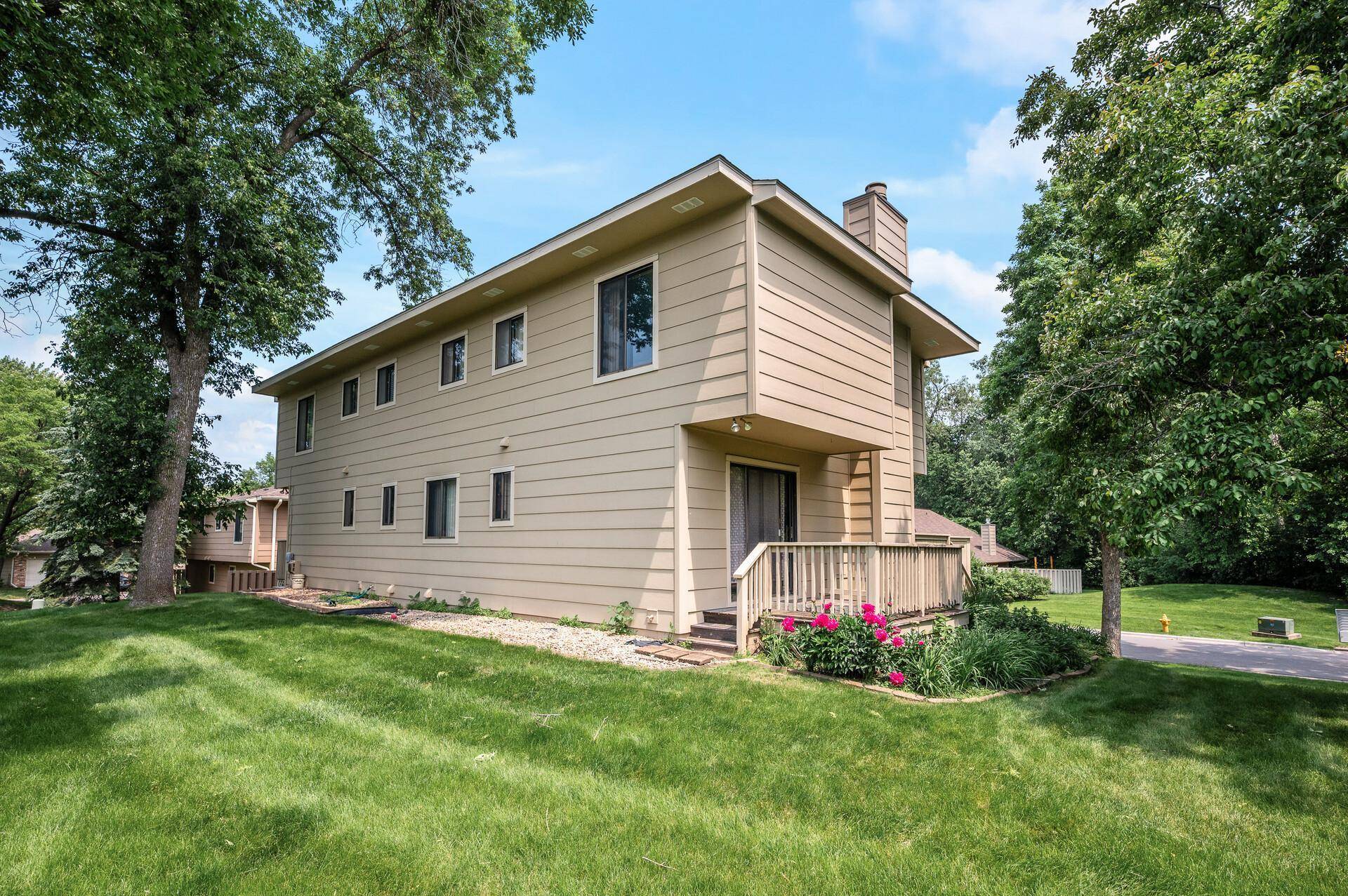 Golden Valley, MN 55427,2113 Marquis RD