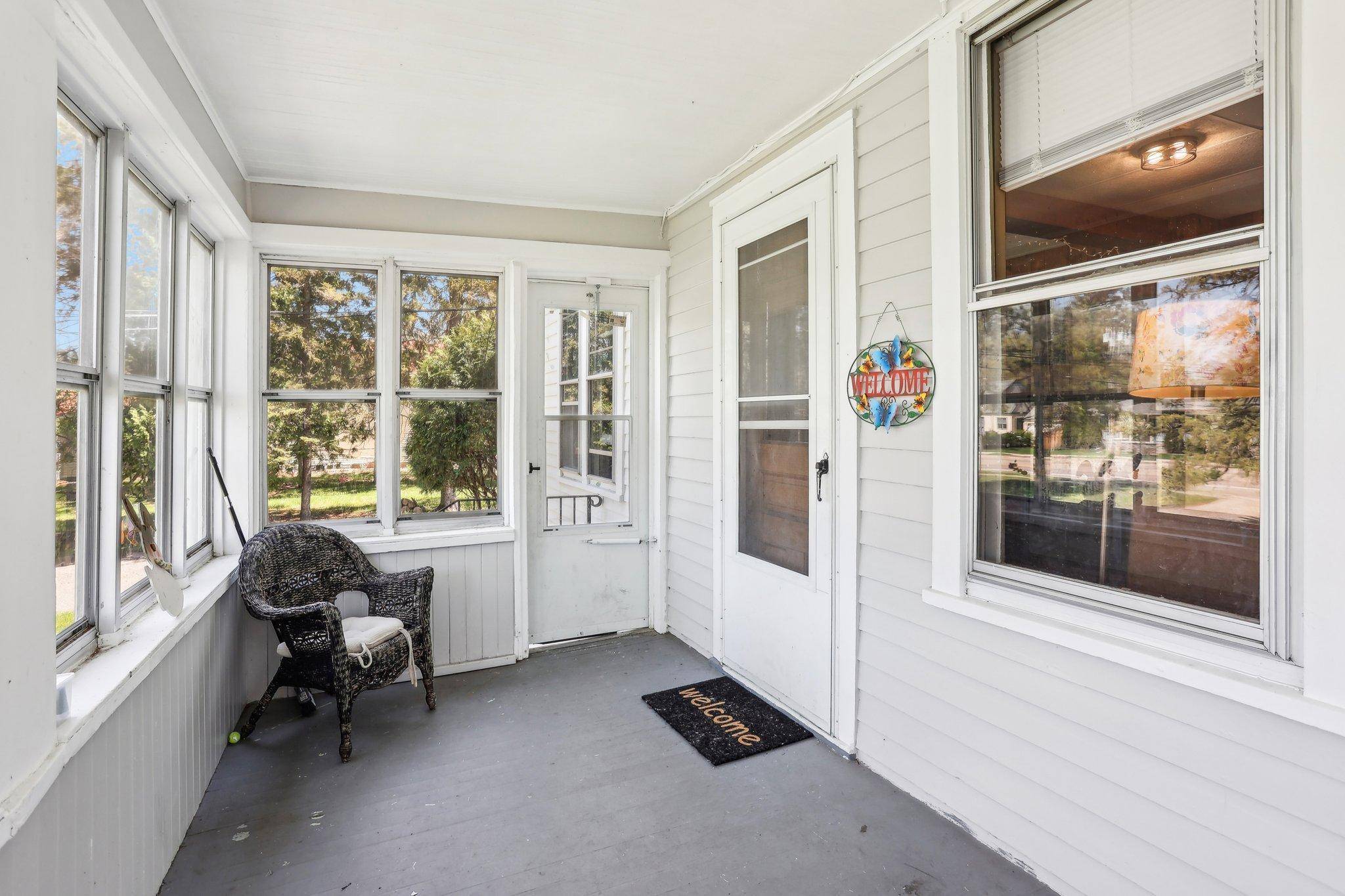 White Bear Lake, MN 55110,1908 County Road E E