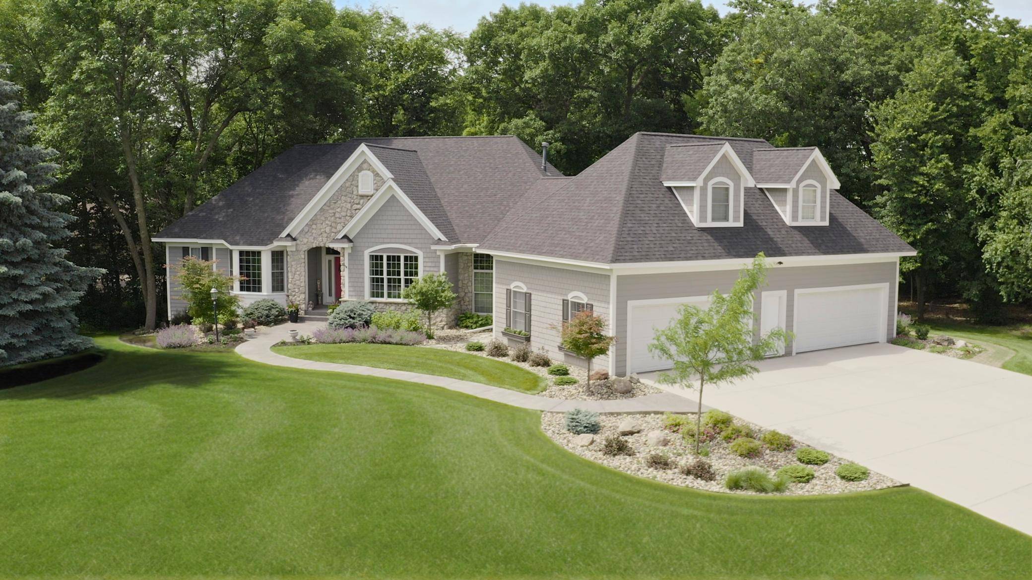 Hudson, WI 54016,270 Turnberry CT