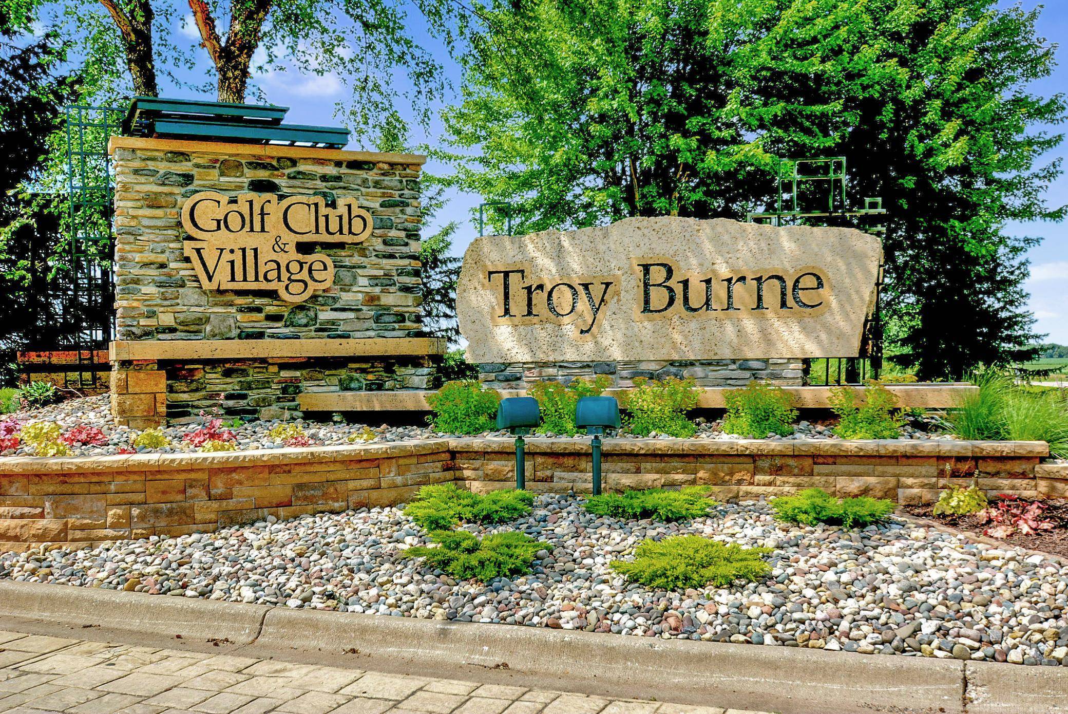 Hudson, WI 54016,270 Turnberry CT