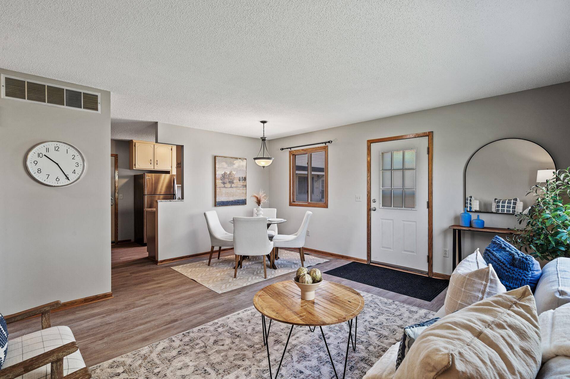 Coon Rapids, MN 55433,11123 Drake ST NW