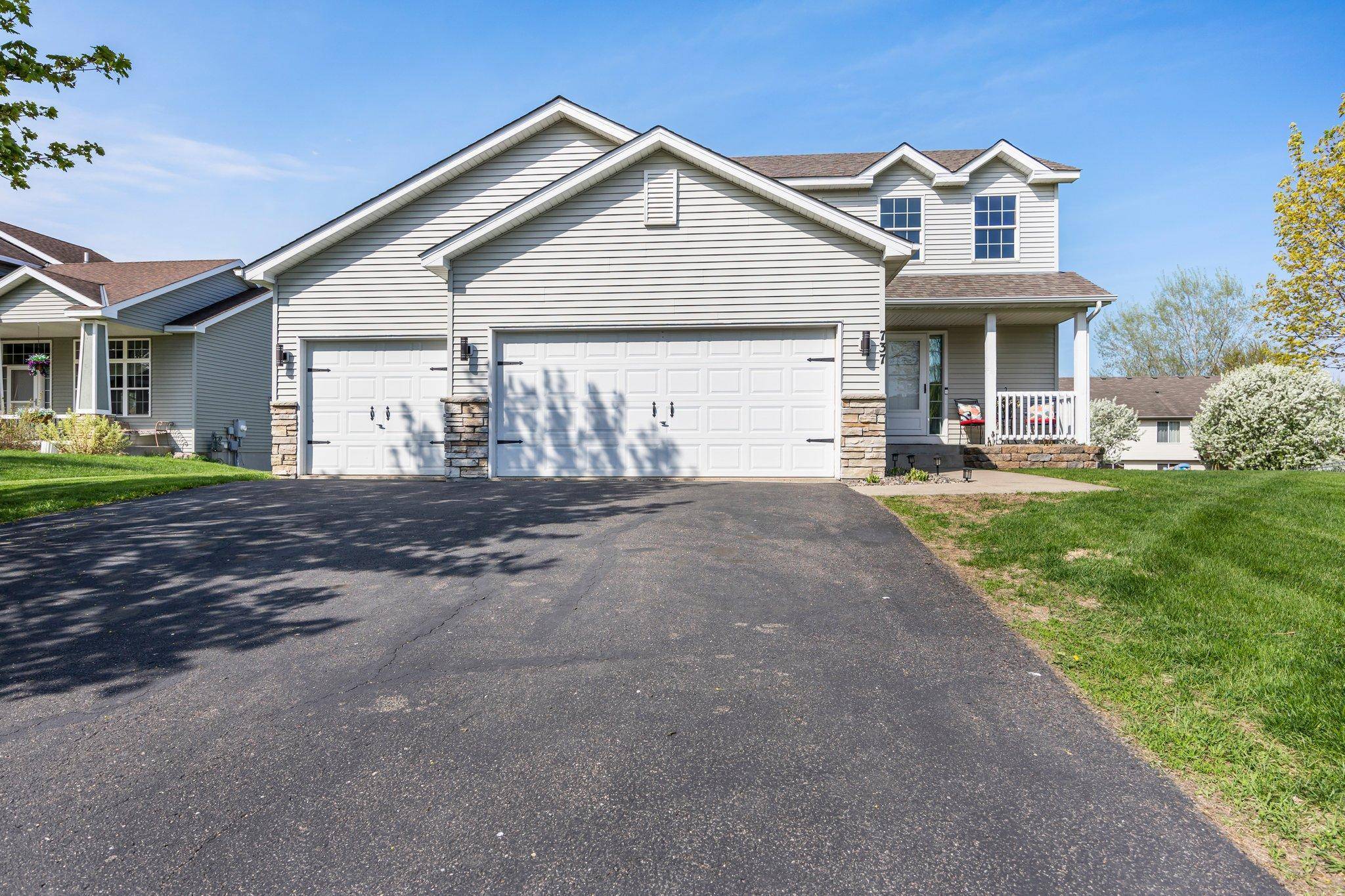 Montrose, MN 55363,737 Brook CIR E